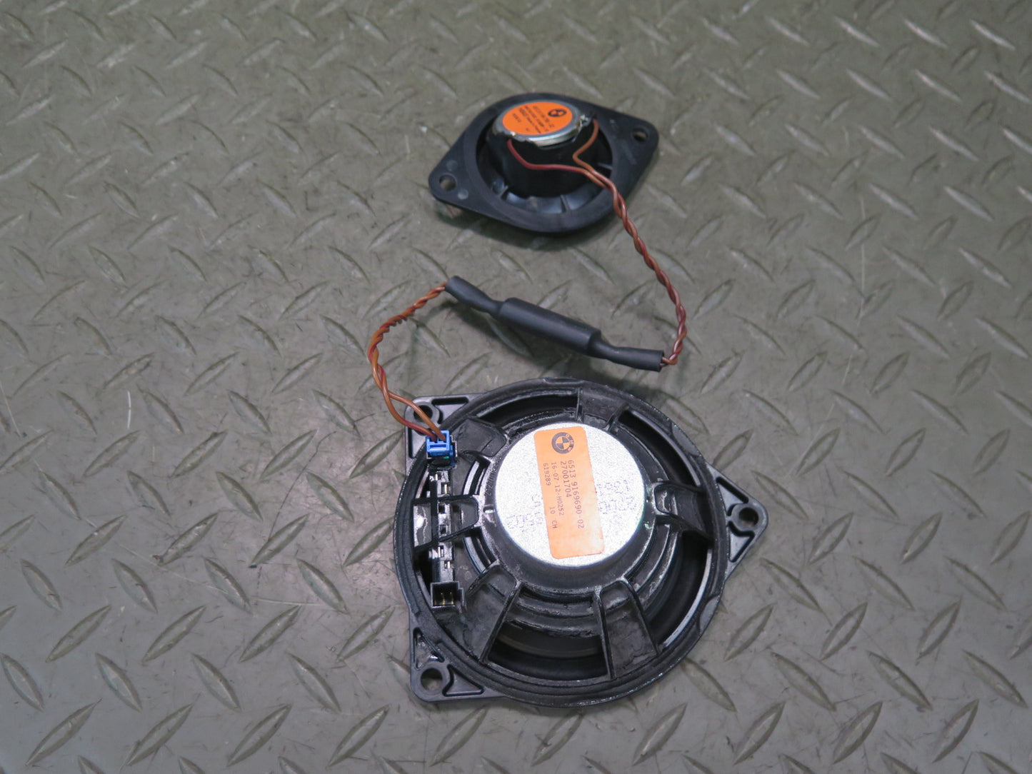 11-16 BMW F10 550iX Front Central TOP Hifi Harman Kardon Speaker Set OEM