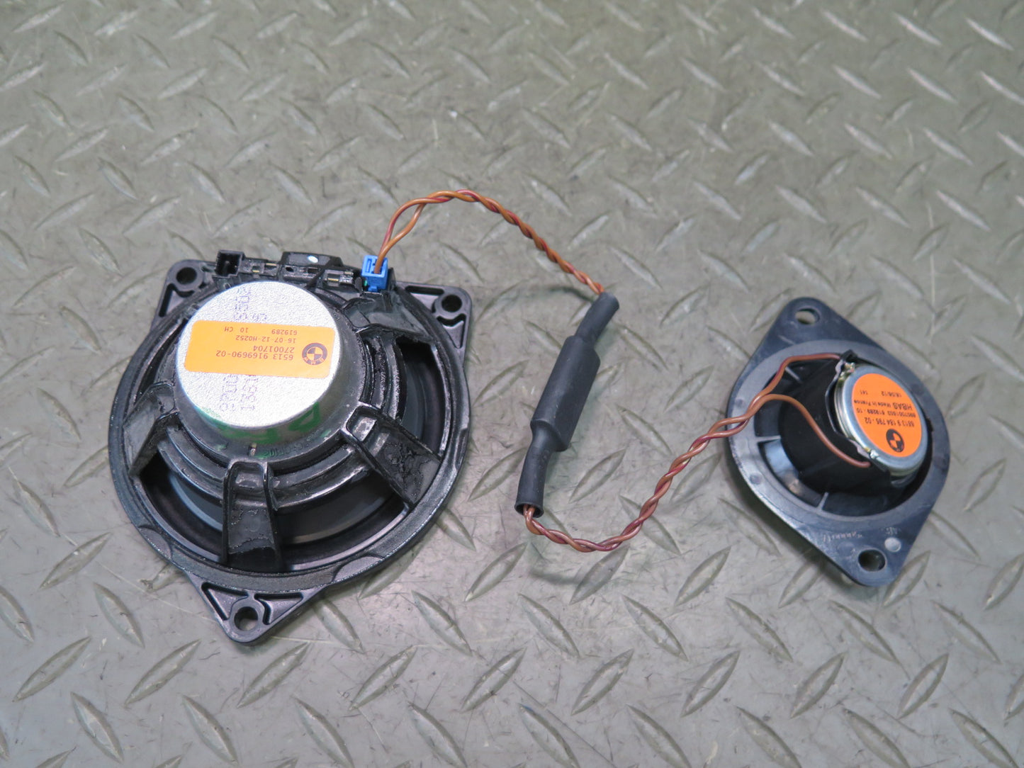 11-16 BMW F10 550iX Front Central TOP Hifi Harman Kardon Speaker Set OEM