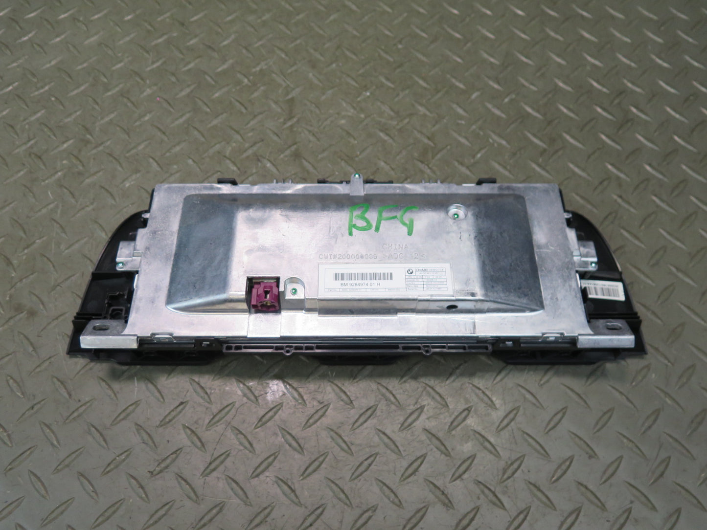 12-13 BMW F10 550iX Dash Navigation Information 10" Screen Display 9284974 OEM