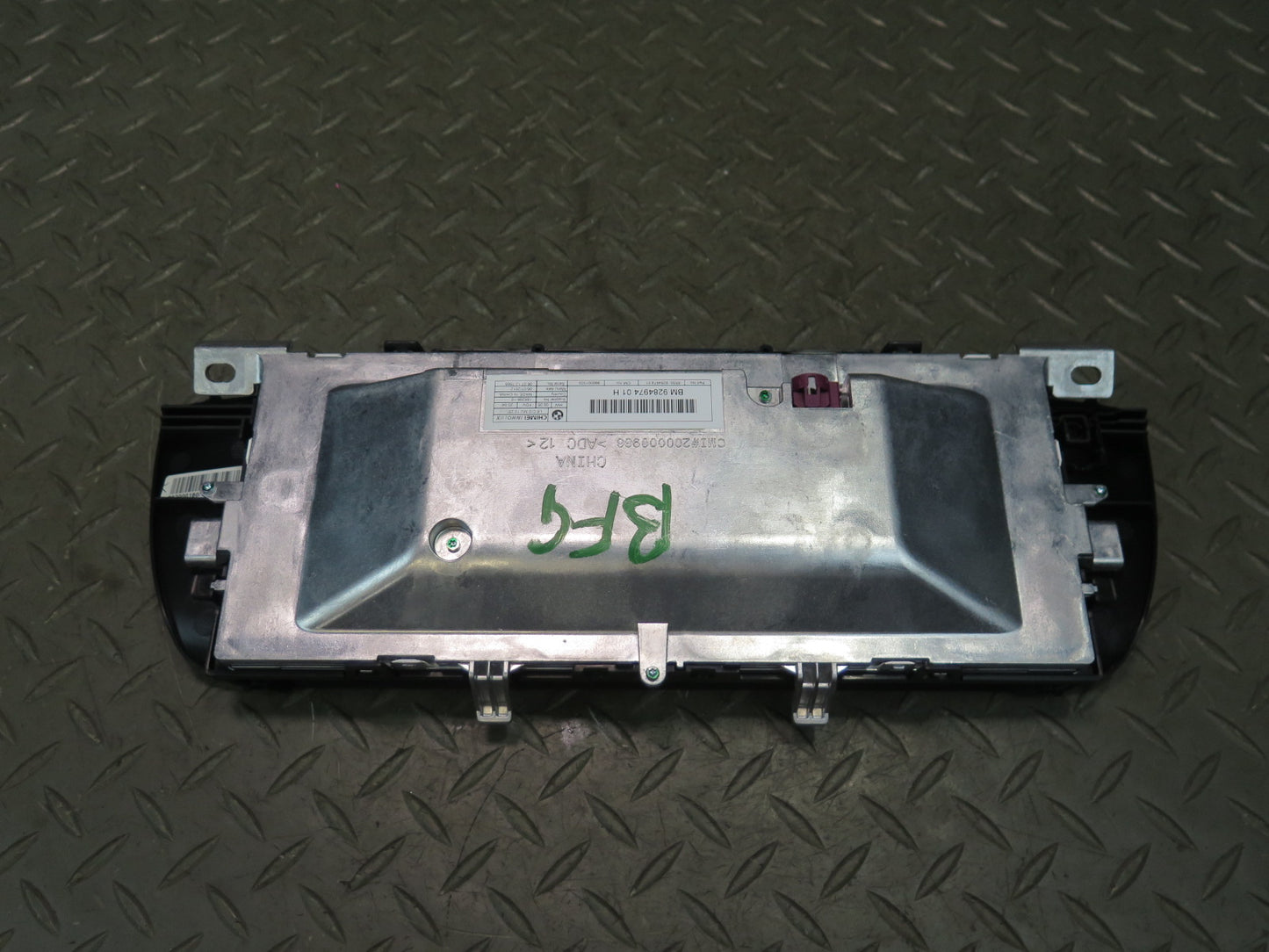 12-13 BMW F10 550iX Dash Navigation Information 10" Screen Display 9284974 OEM