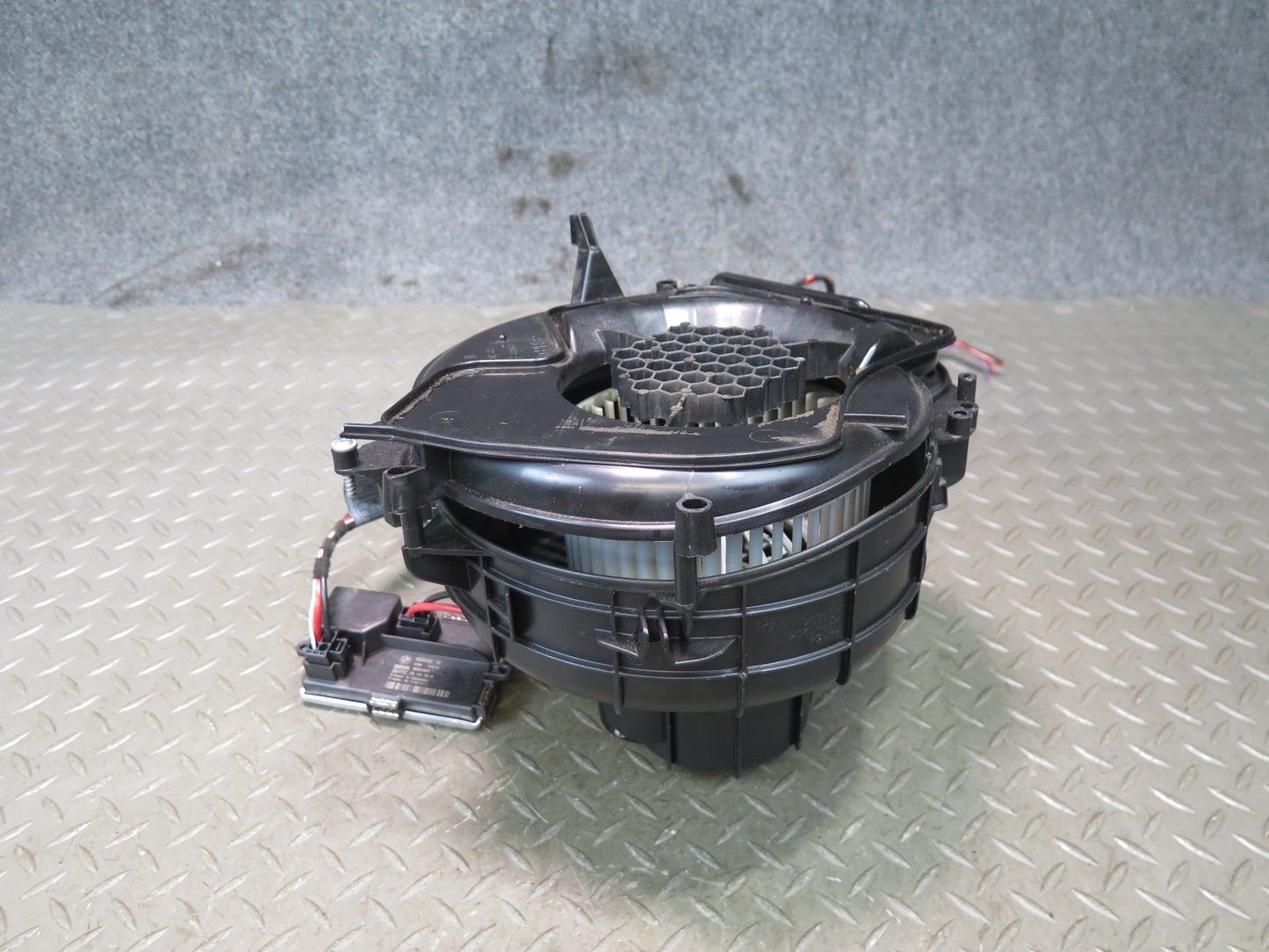 11-16 BMW F10 550iX A/C Heater Blower Motor Fan w Resistor OEM