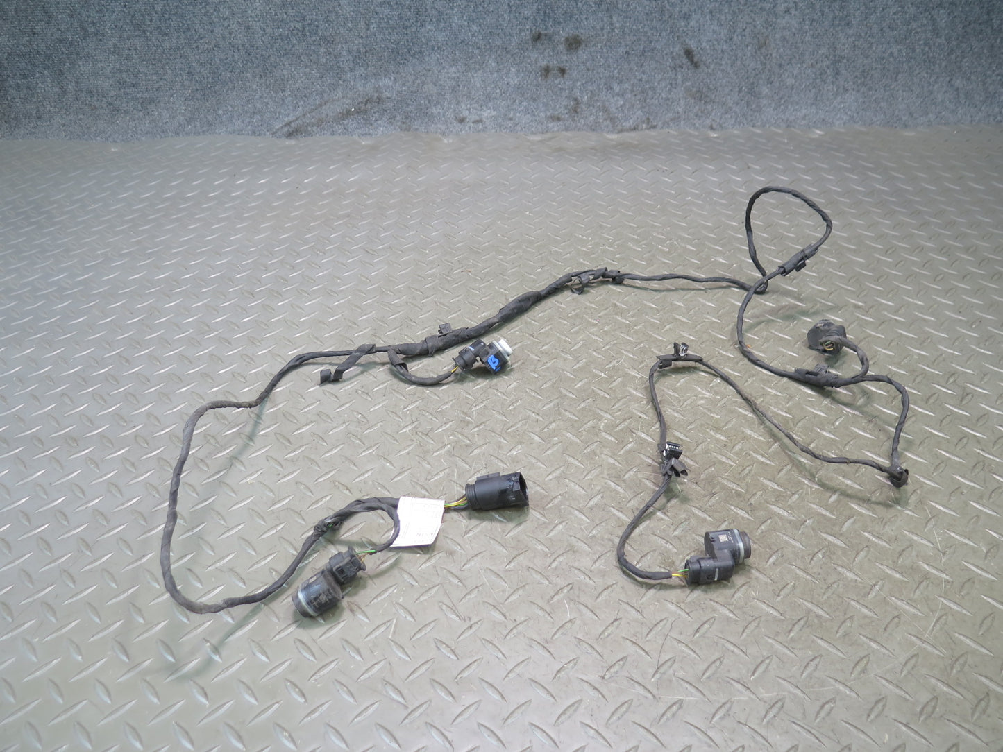 11-13 BMW F10 550iX Front Bumper Parking  Distance Sensor Wiring Set OEM