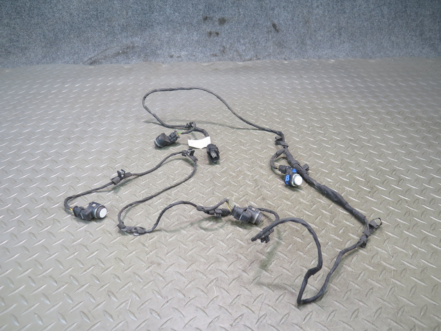 11-13 BMW F10 550iX Front Bumper Parking  Distance Sensor Wiring Set OEM