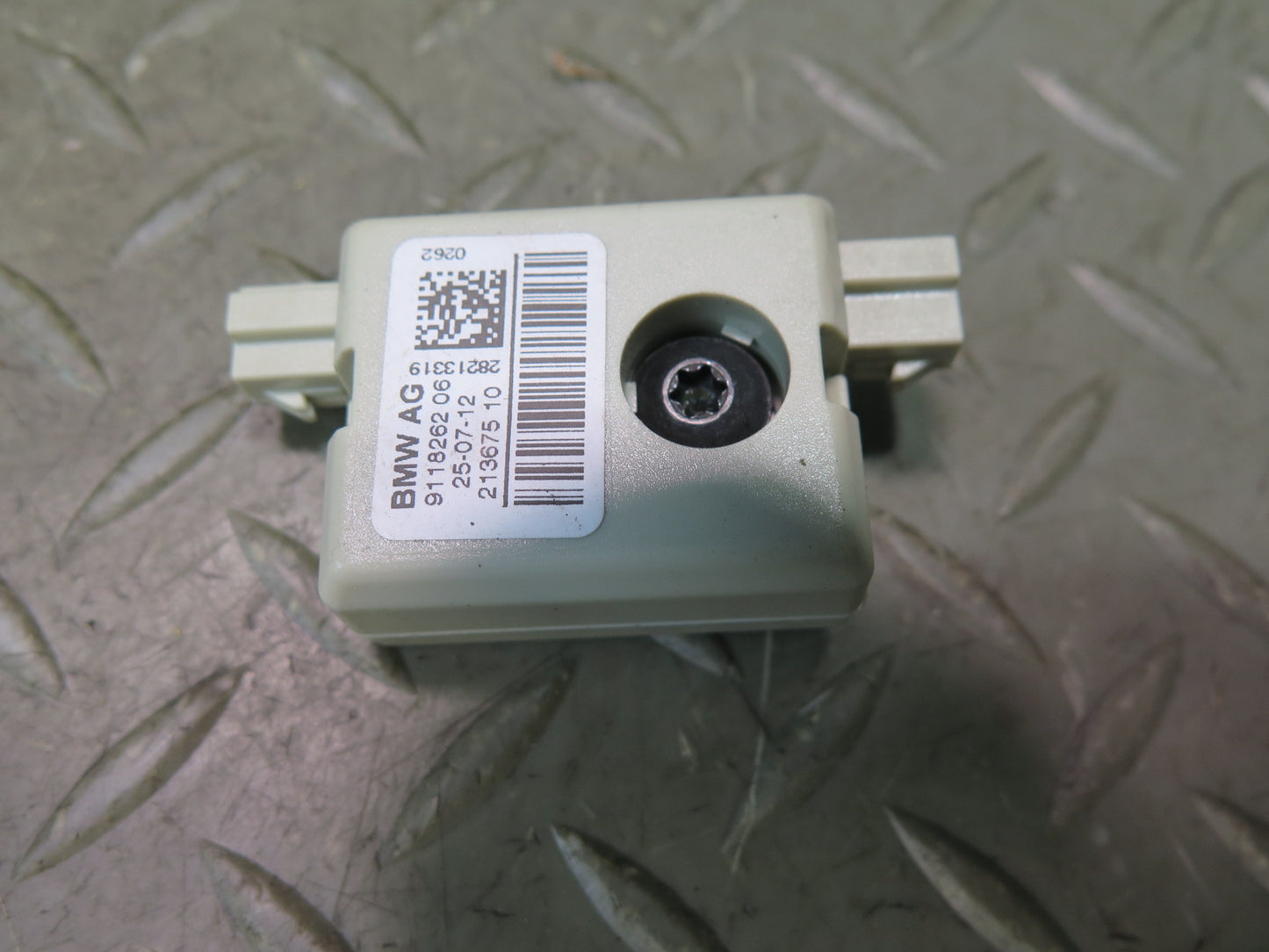 11-16 BMW F10 550iX Set of 3 Antenna Trap Circuit Power Module OEM