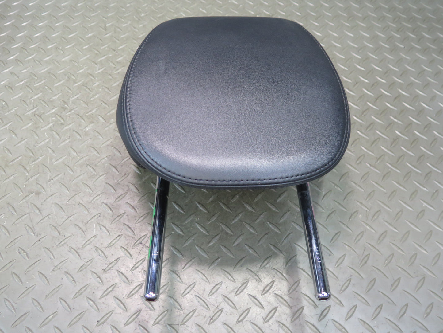 2003-2004 Porsche Cayenne 955 Front Left & Right Seat Leather Headrest Set of 2