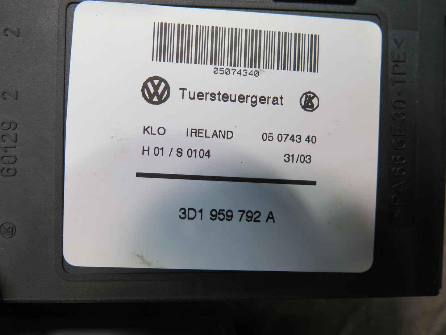 2003-2010 Porsche Cayenne 955 Front Right Door Window Regulator Motor 3D1959792A