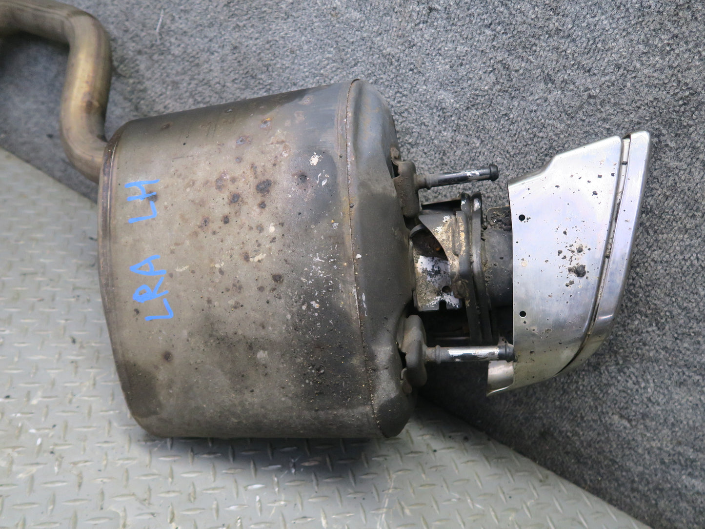 15-25 Lexus GSC16L RC300 3.5L AWD F-sport Set of 2 Rear Exhaust Muffler OEM