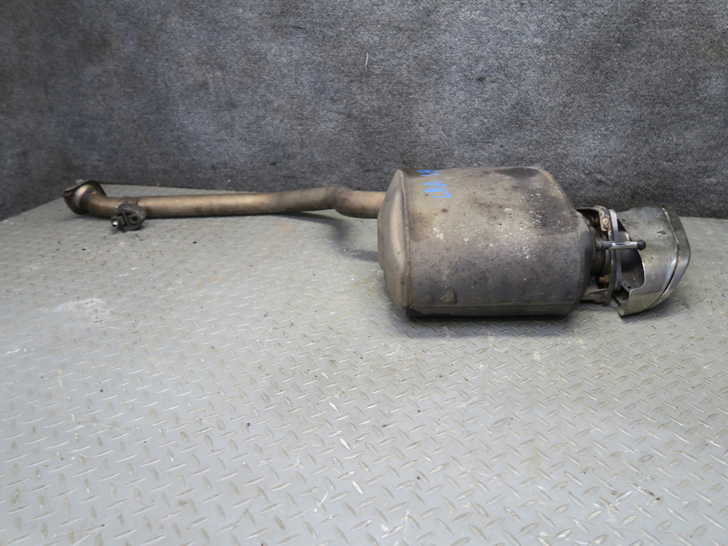 15-25 Lexus GSC16L RC300 3.5L AWD F-sport Set of 2 Rear Exhaust Muffler OEM