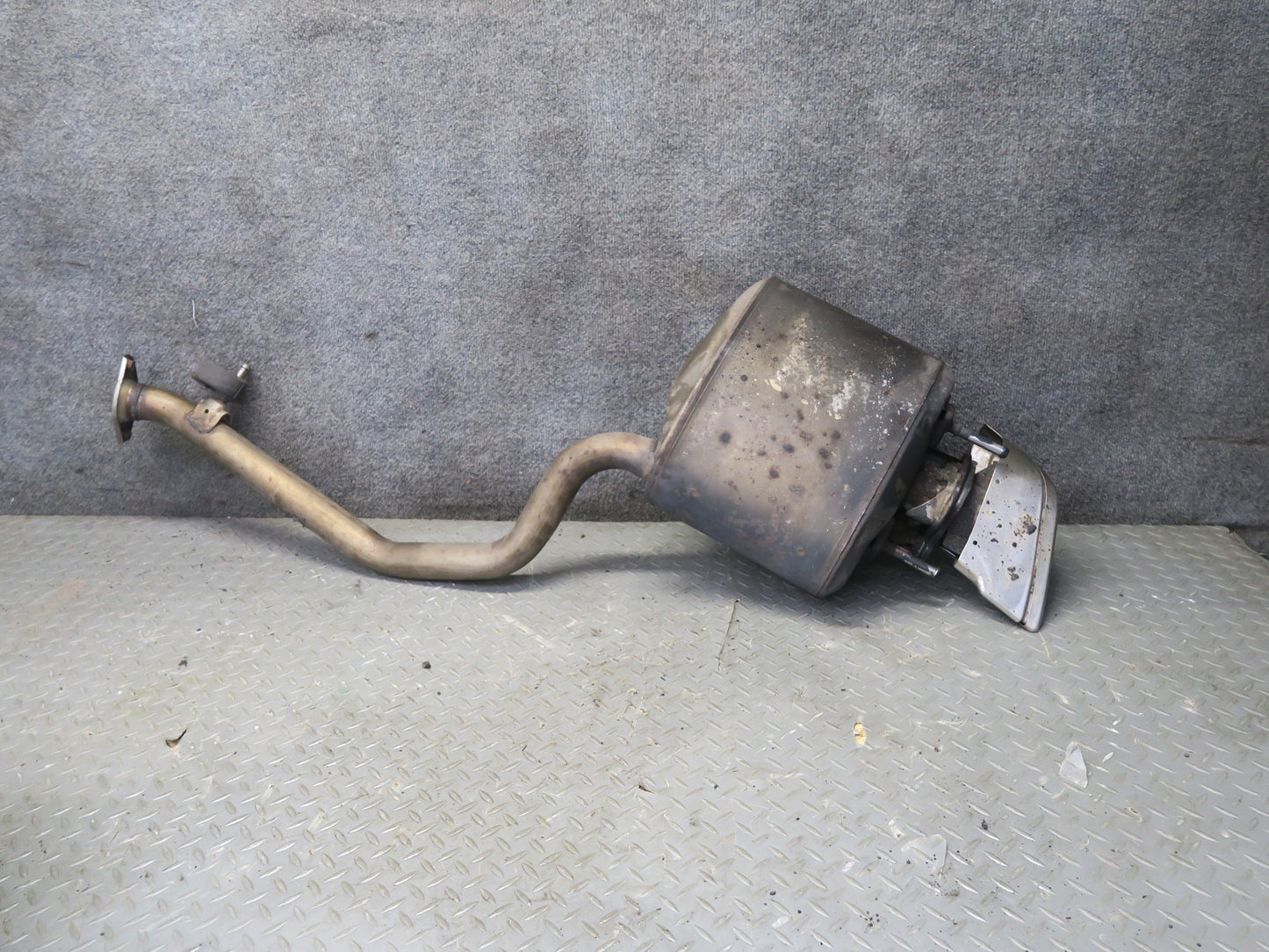 15-25 Lexus GSC16L RC300 3.5L AWD F-sport Set of 2 Rear Exhaust Muffler OEM