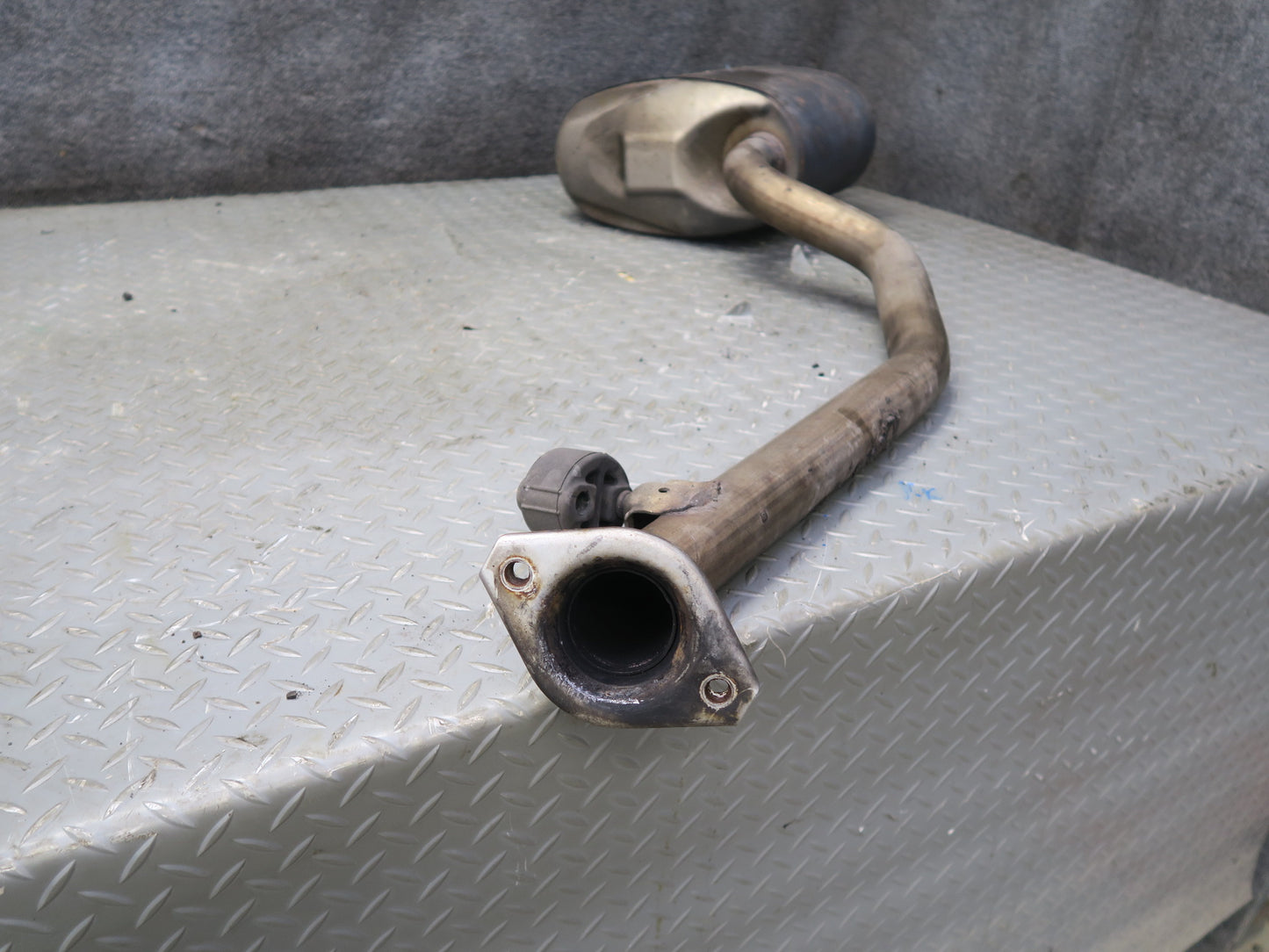 15-25 Lexus GSC16L RC300 3.5L AWD F-sport Set of 2 Rear Exhaust Muffler OEM
