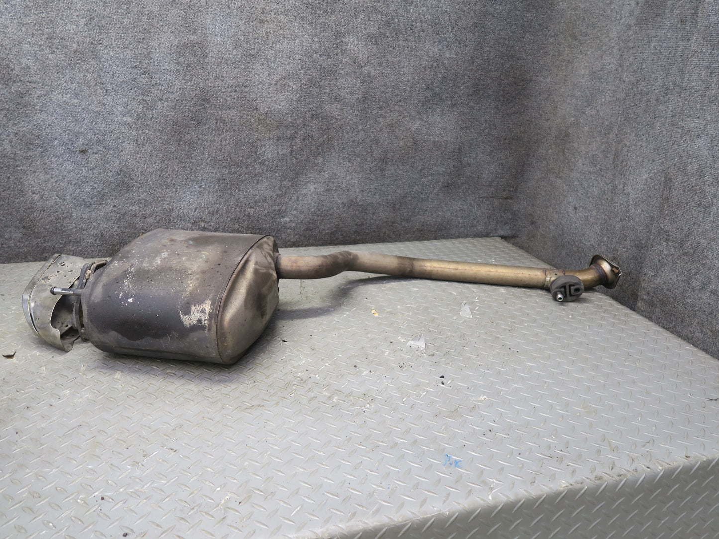 15-25 Lexus GSC16L RC300 3.5L AWD F-sport Set of 2 Rear Exhaust Muffler OEM