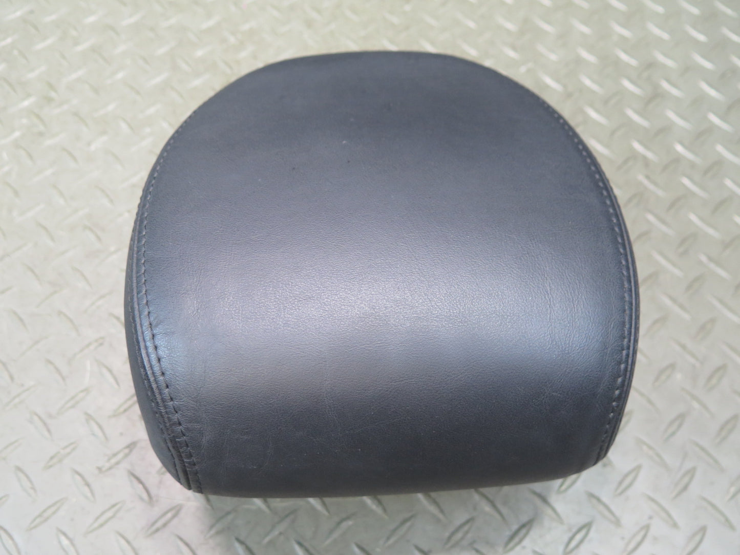 2003-2004 Porsche Cayenne 955 Rear Left Center Right Leather Headrest Set of 3