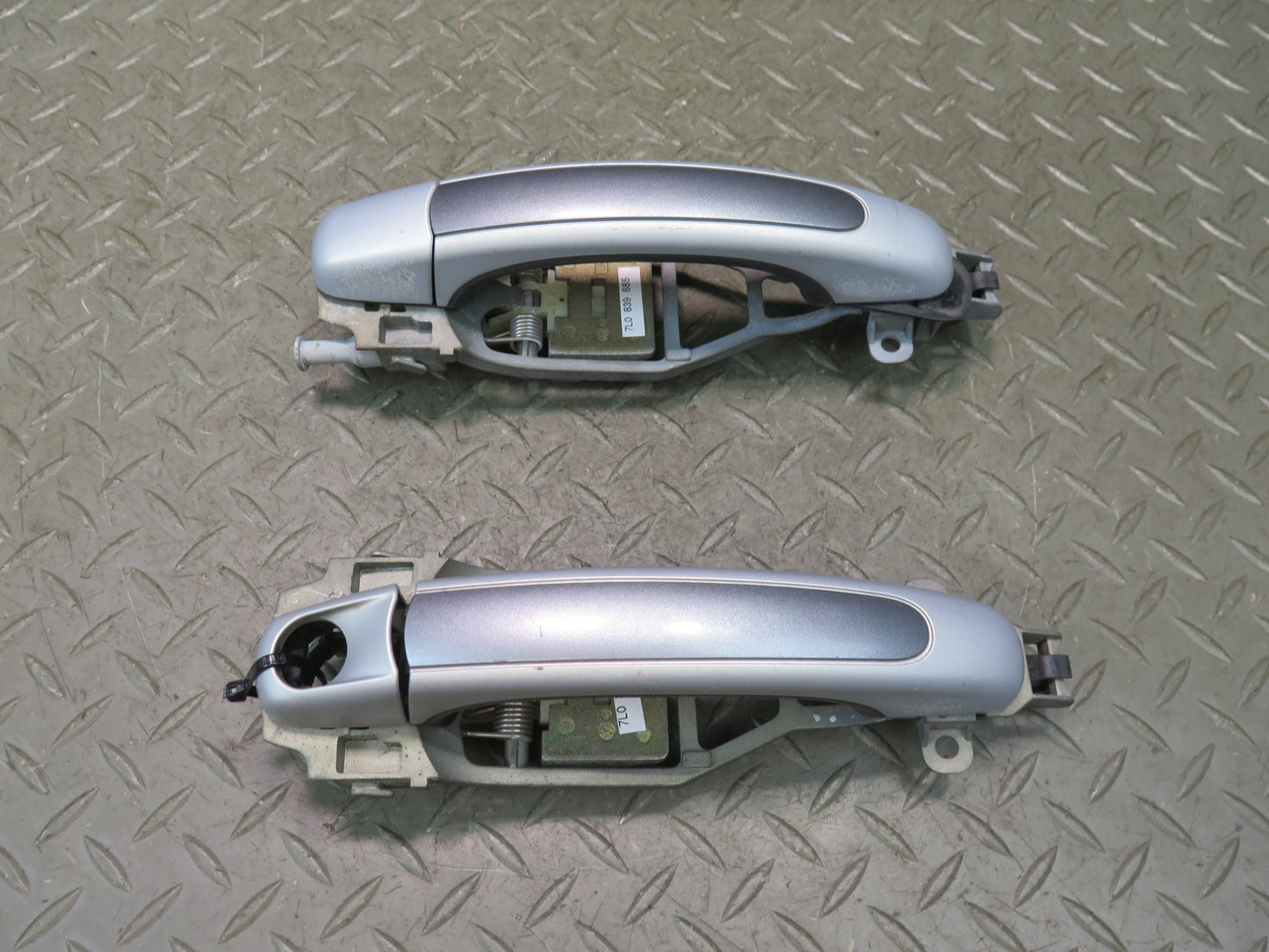 2003-2010 Porsche Cayenne 955 Front Left & Right Door Exterior Handle Set of 2