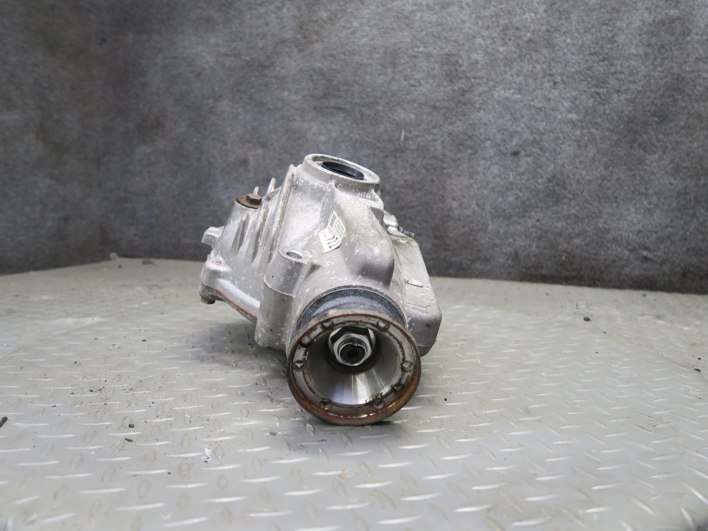 15-25 Lexus GSC16 RC300 3.5L AWD Front Axle Differential Carrier 3.769 Ratio OEM