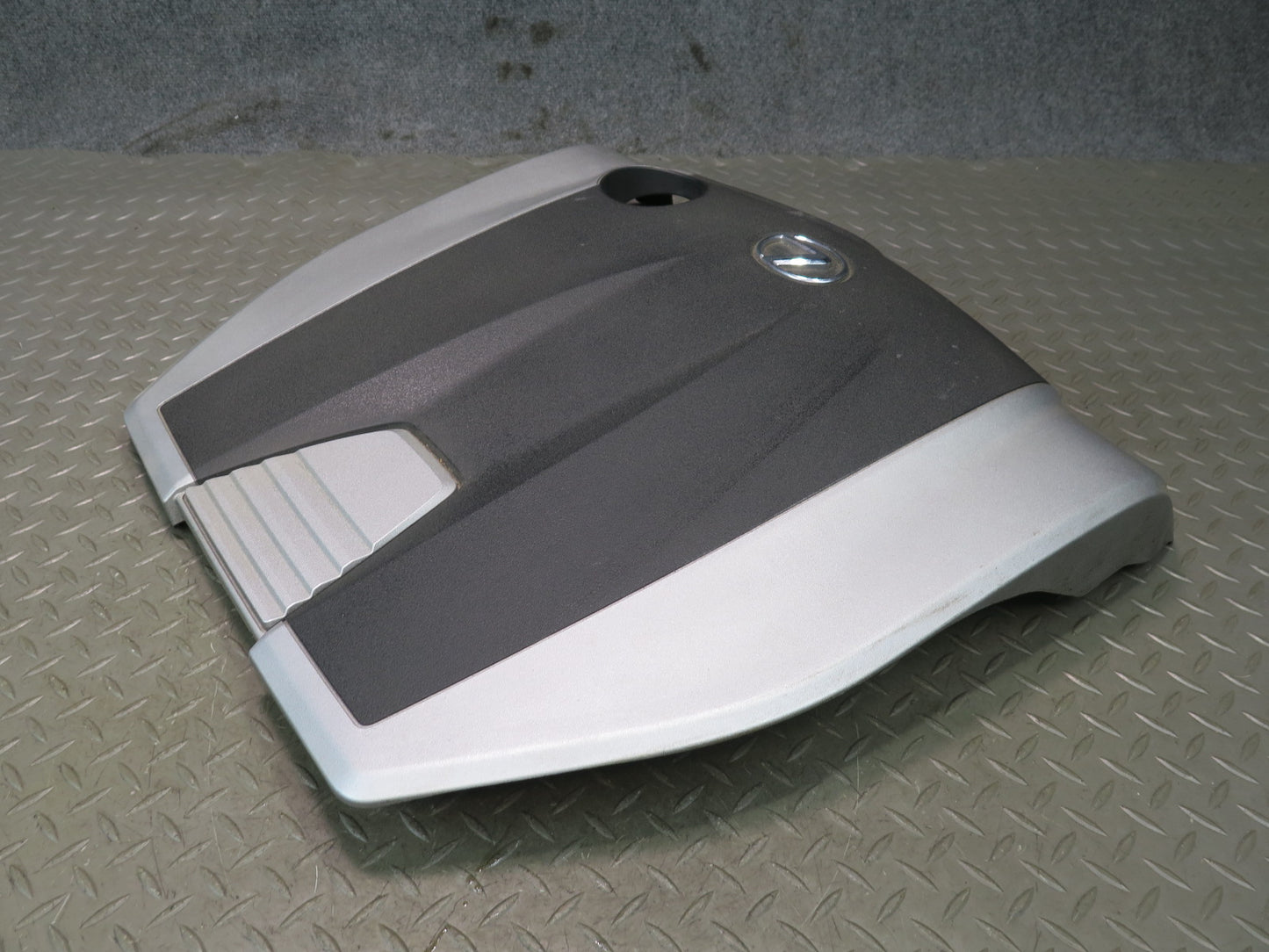 15-17 Lexus GSC16L RC350 RC300 3.5L 2GRFSE Engine Trim Cover Panel OEM