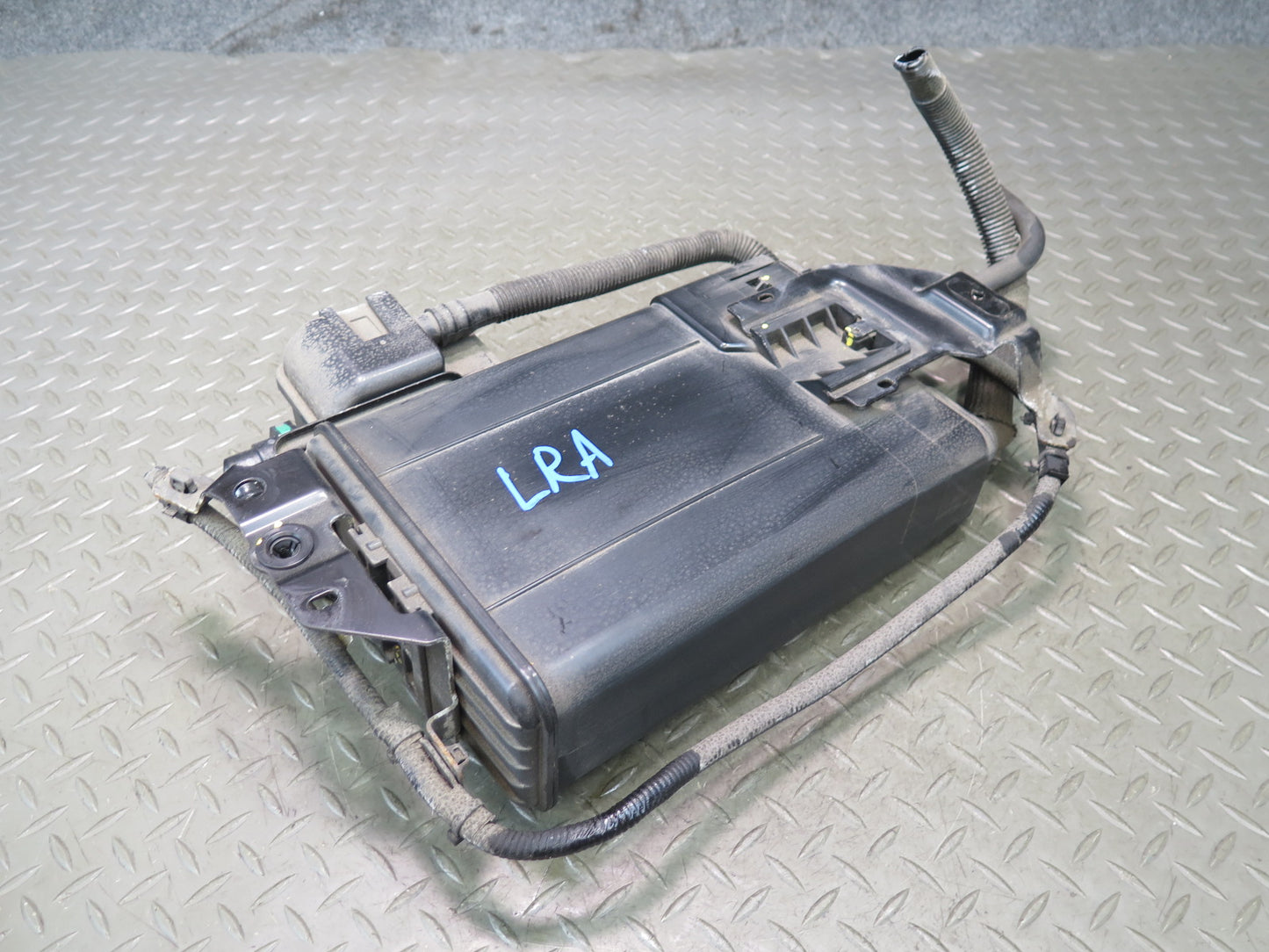 15-21 Lexus GSC16L RC350 RC300 3.5L Fuel Evap Vapor Charcoal Canister OEM