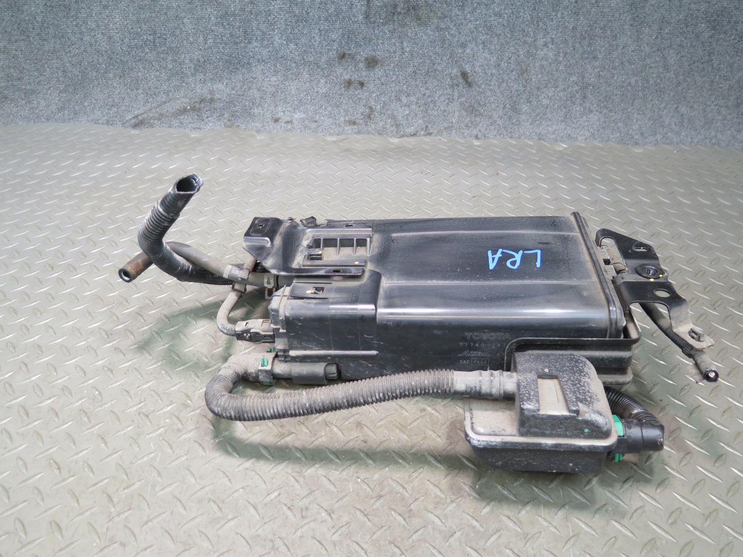 15-21 Lexus GSC16L RC350 RC300 3.5L Fuel Evap Vapor Charcoal Canister OEM