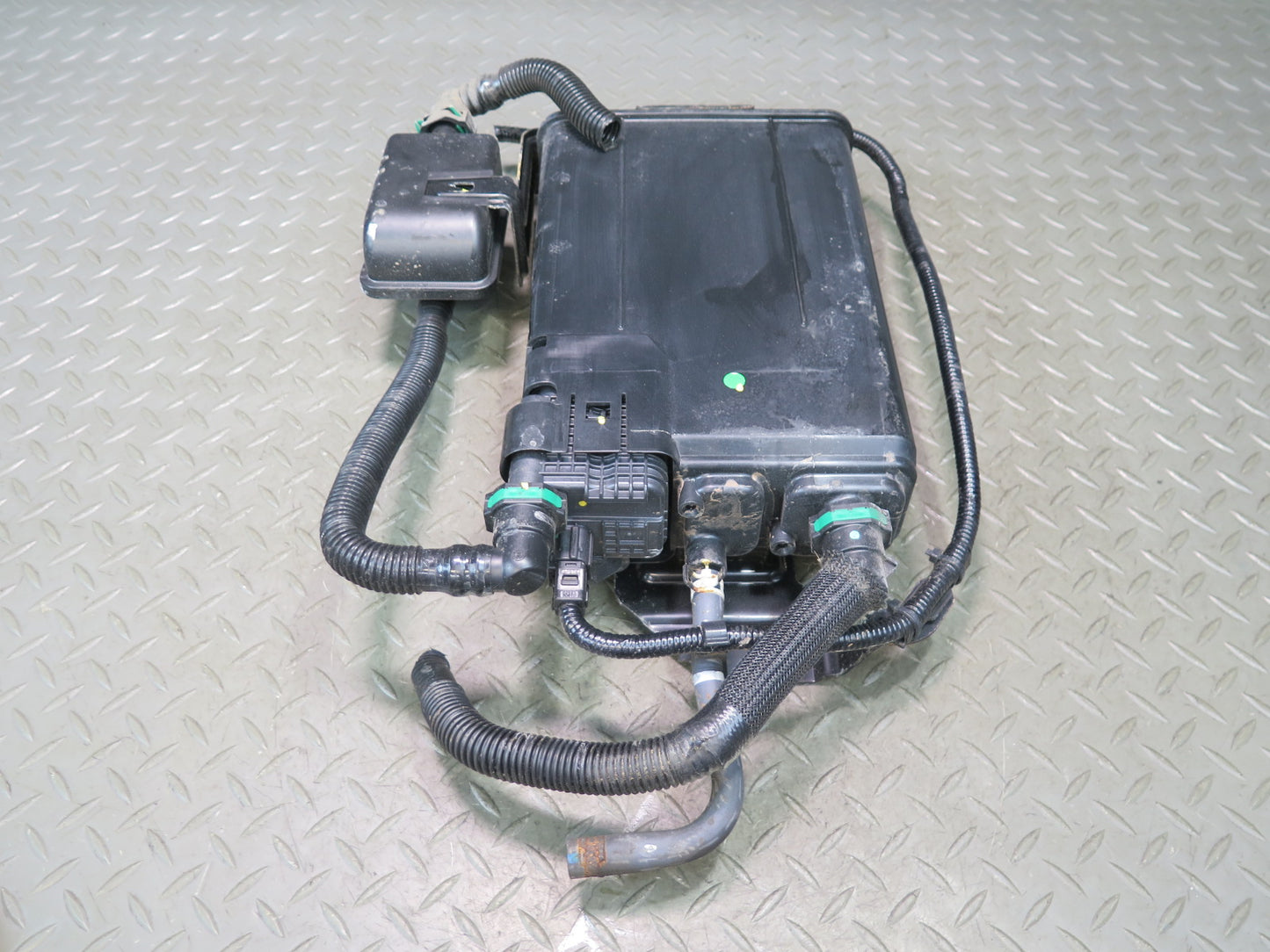 15-21 Lexus GSC16L RC350 RC300 3.5L Fuel Evap Vapor Charcoal Canister OEM