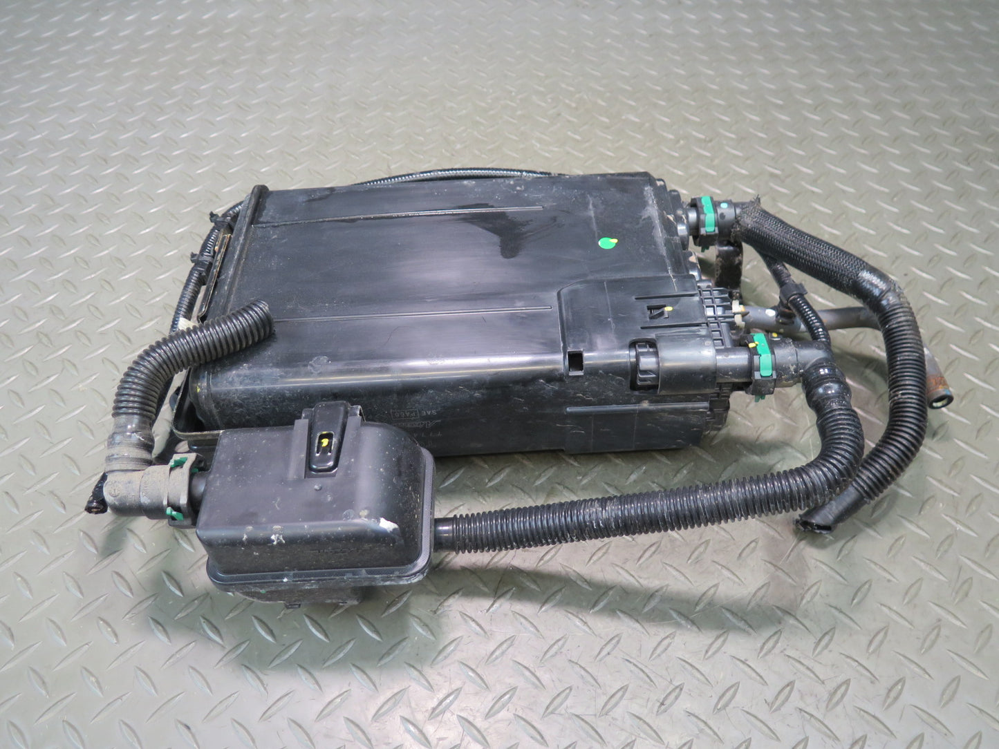15-21 Lexus GSC16L RC350 RC300 3.5L Fuel Evap Vapor Charcoal Canister OEM