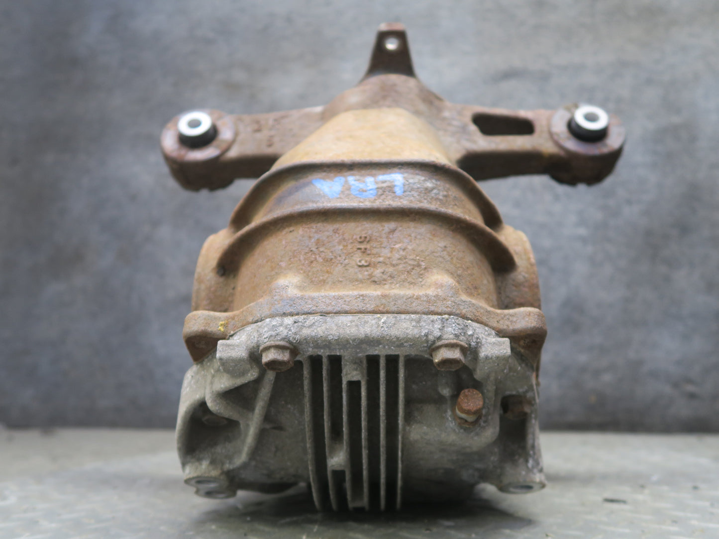 15-25 Lexus GSC16L RC300 3.5L AWD Rear Axle Differential Carrier 3.769 Ratio OEM