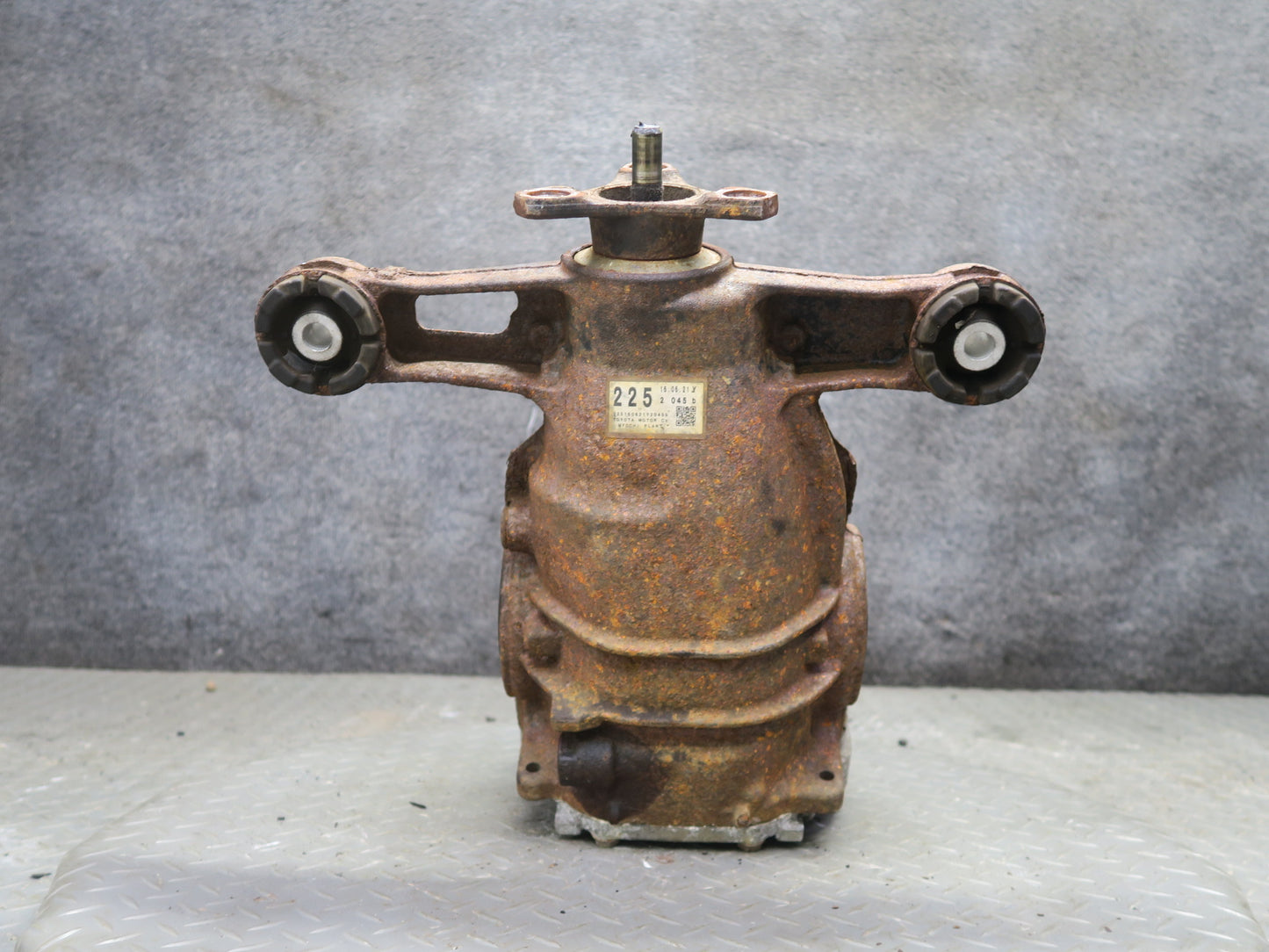 15-25 Lexus GSC16L RC300 3.5L AWD Rear Axle Differential Carrier 3.769 Ratio OEM