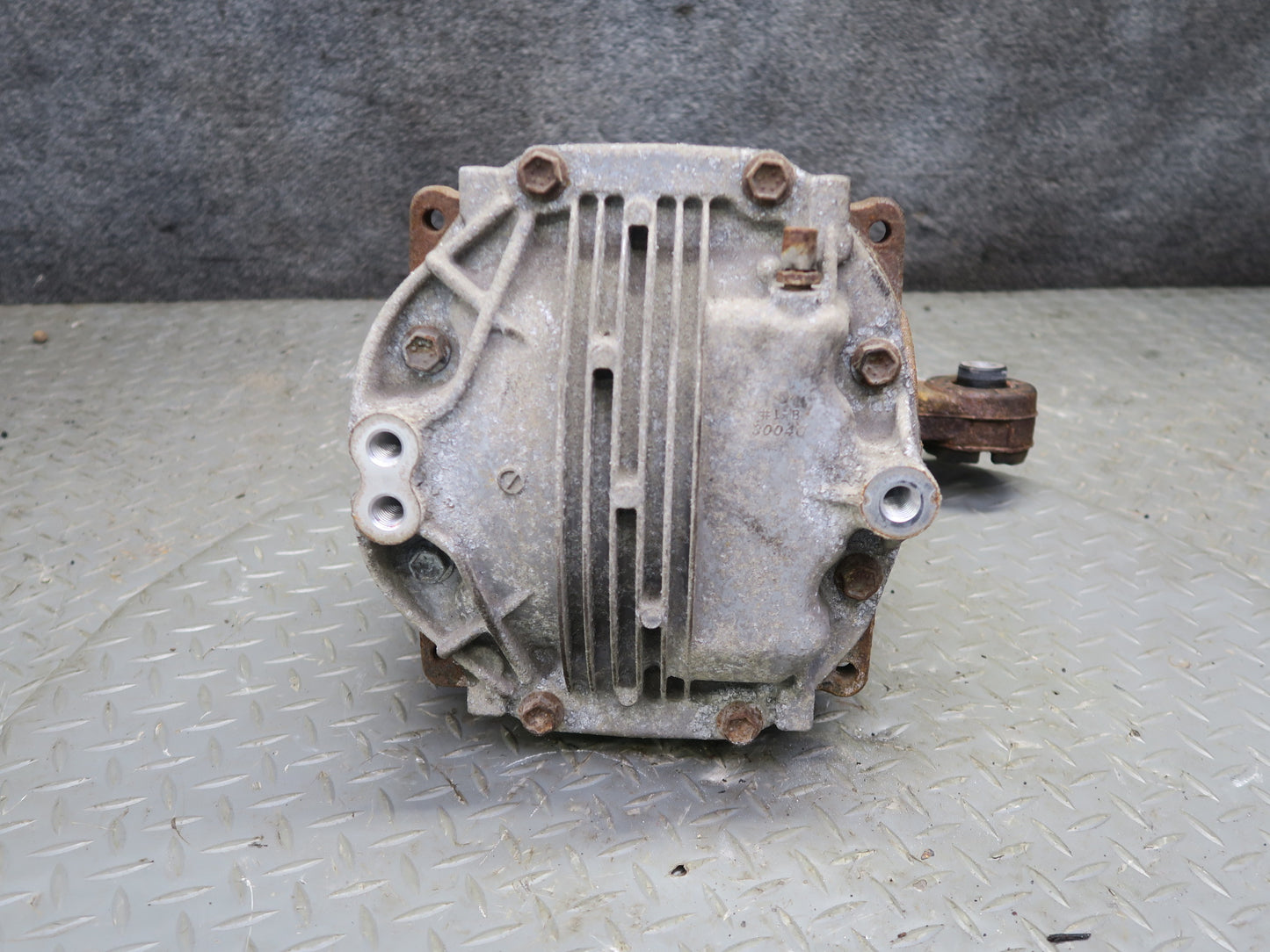 15-25 Lexus GSC16L RC300 3.5L AWD Rear Axle Differential Carrier 3.769 Ratio OEM