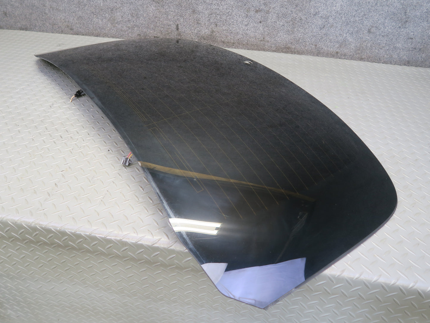 2011-2018 Porsche Cayenne 958 Rear Trunk Liftgate Tailgate Heated Glass Window