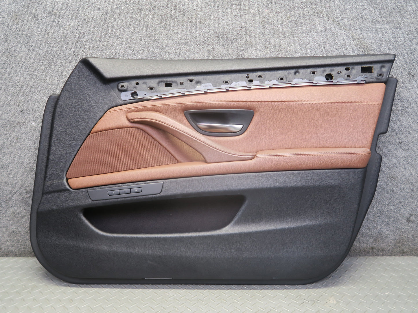 11-16 BMW F10 550i 528i 535i Front Right Door Interior Trim Panel Cover OEM