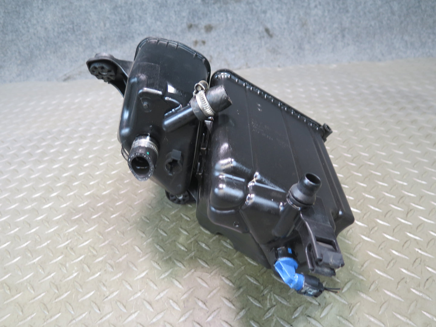 11-16 BMW F07 F10 550iX N63 Engine Coolant Expansion Overflow Reservoir Tank OEM