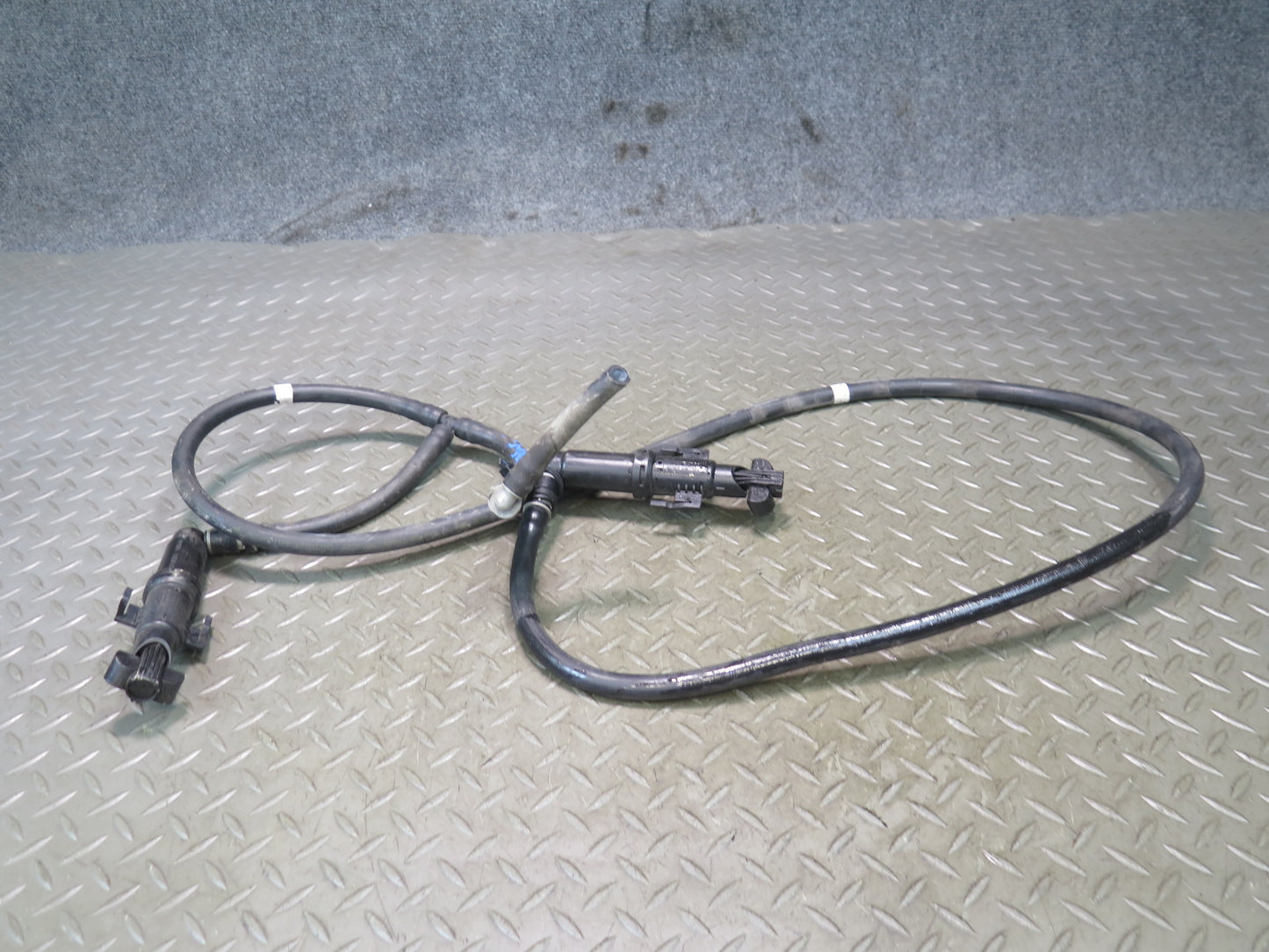 11-16 BMW F10 550iX Headlight Washer Nozzle Spray JET Hose Set OEM