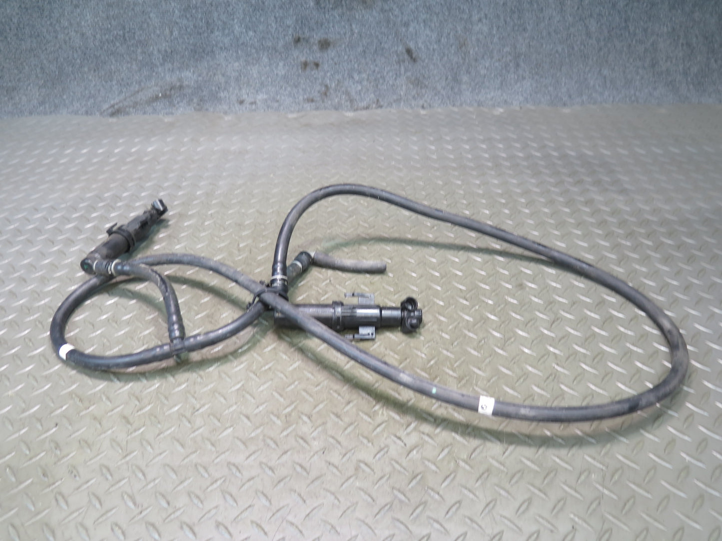 11-16 BMW F10 550iX Headlight Washer Nozzle Spray JET Hose Set OEM