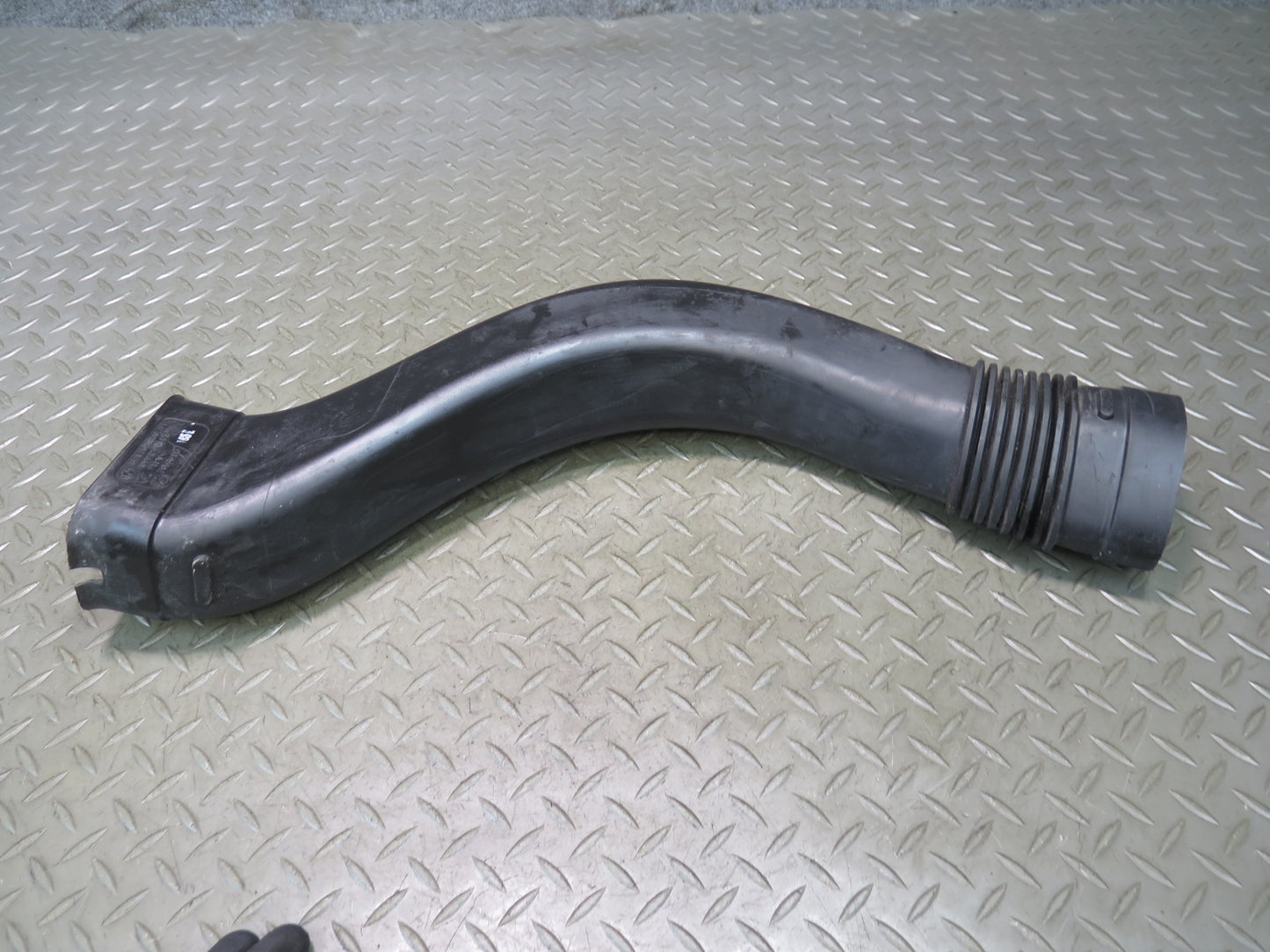 11-13 BMW F10 550iX N63 Set of 2 Left & Right Air Intake Duct Tube Channel OEM