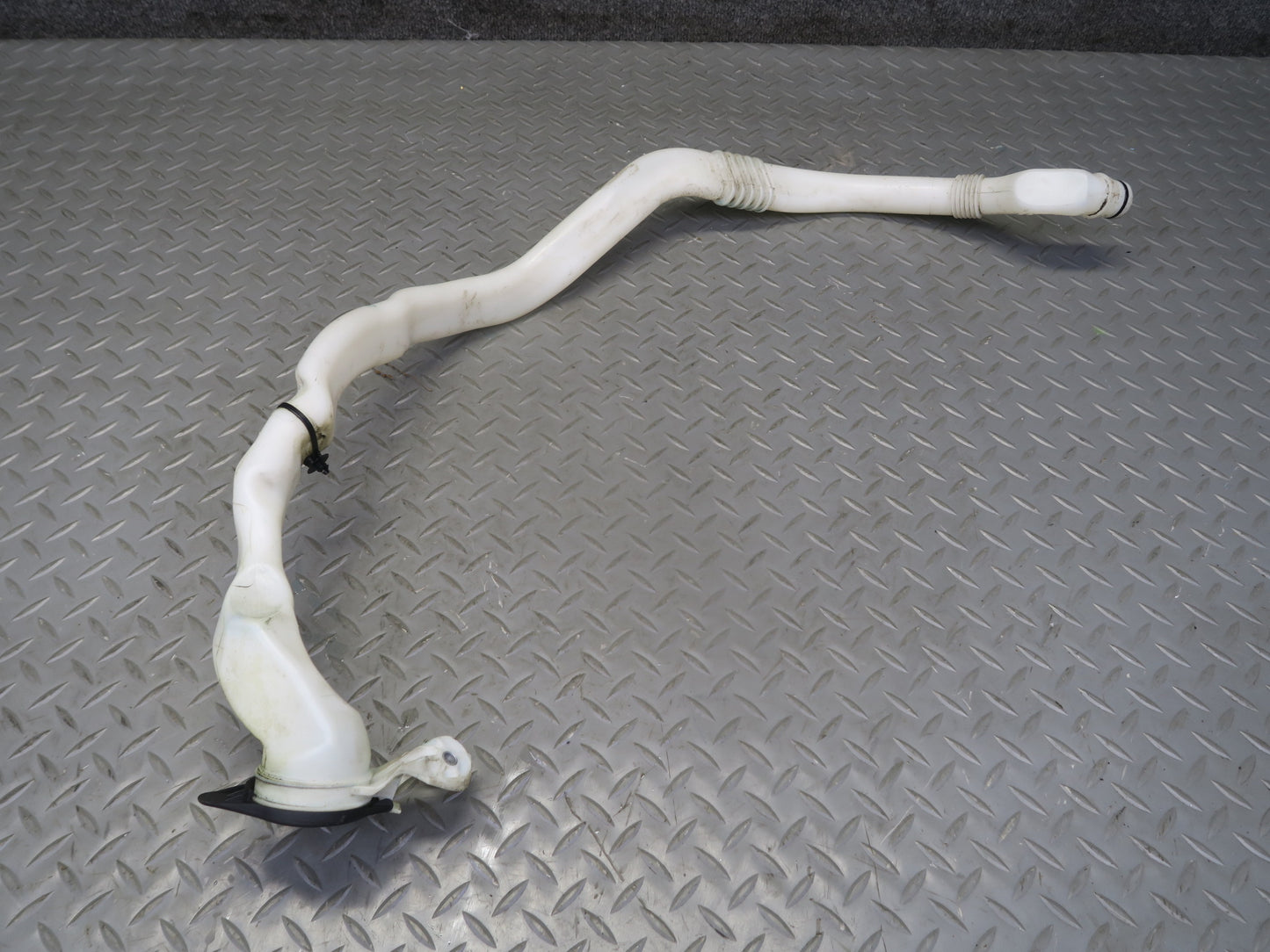 11-16 BMW F10 550iX Windshield Washer Fluid Reservoir Tank w Neck & Pump OEM