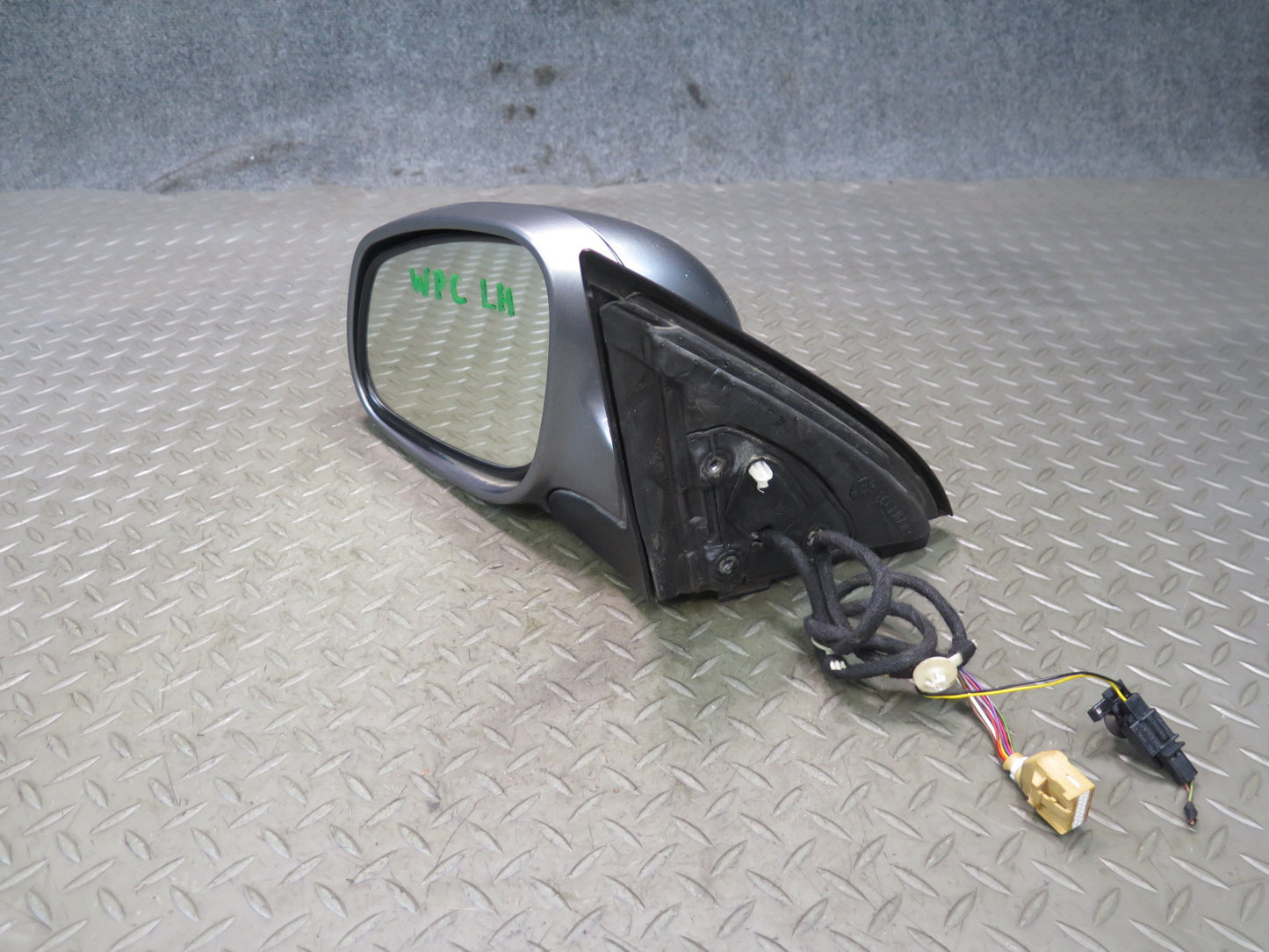 2003-2006 Porsche Cayenne 955 Left Exterior Side View Heated Mirror