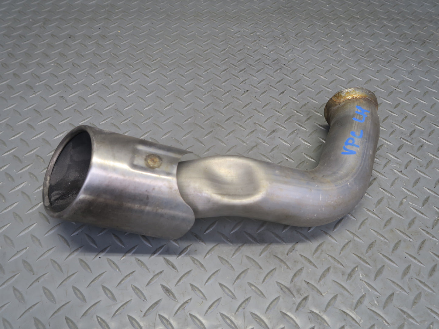 2015-2018 Porsche Cayenne 958 Rear Exhaust Dual Muffler Tip Pipe Set of 4