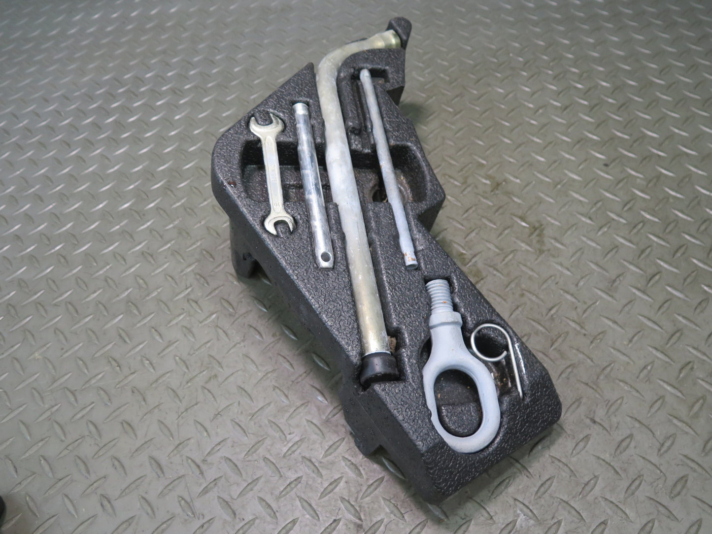 2003-2010 Porsche Cayenne 955 Spare Tire Stopper Jack Tool KIT Foam Set