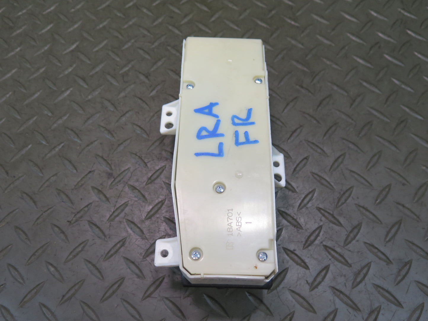 15-17 Lexus GSC16L RC300 RC350 Front Right Seat Adjustment Control Switch OEM