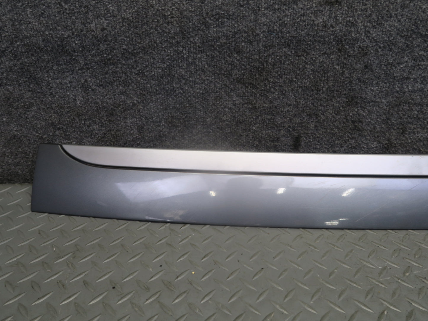 2003-2010 Porsche Cayenne 955 Rear Hatch Trunk Lid Trim Molding Cover w Mount