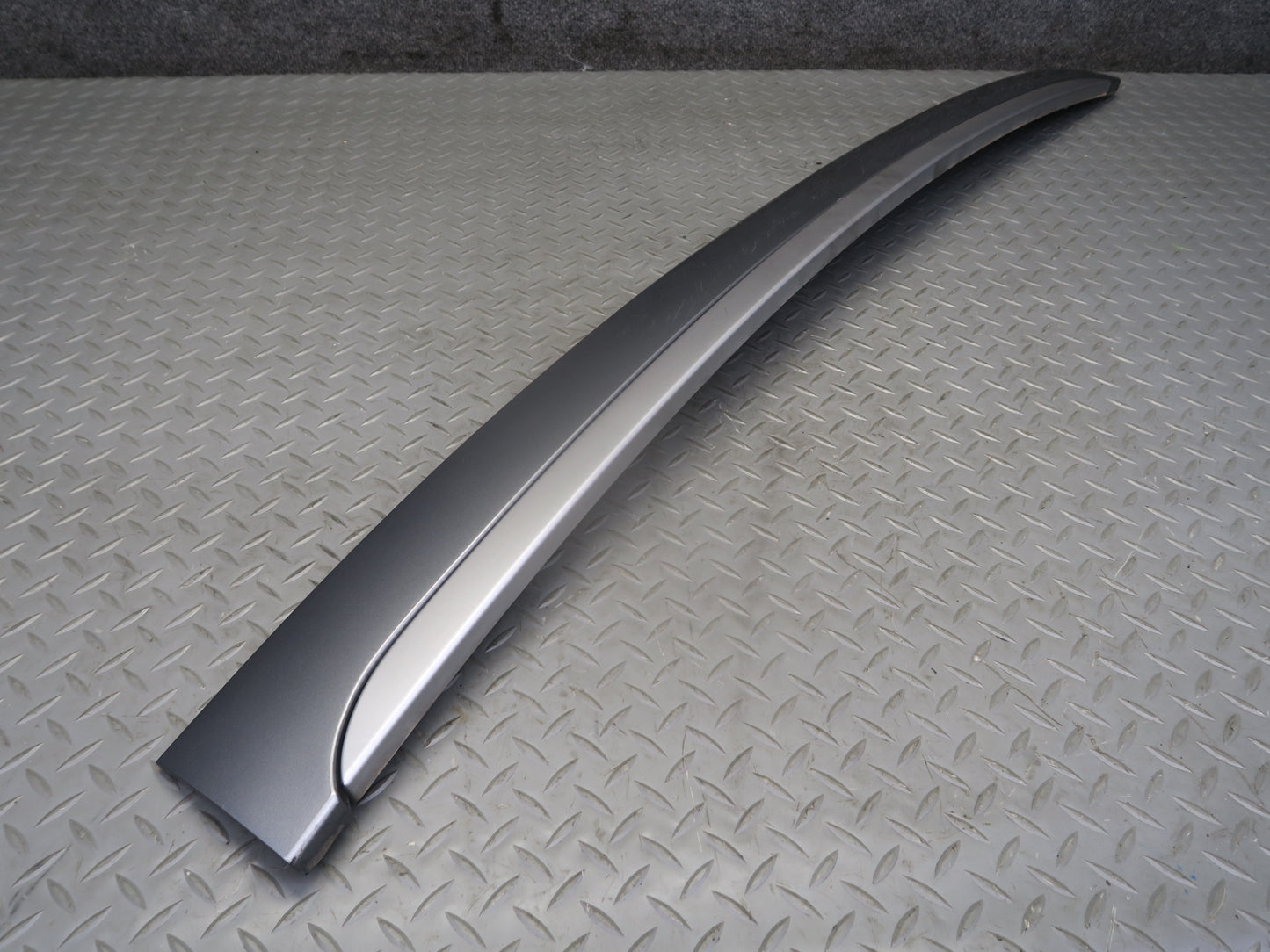 2003-2010 Porsche Cayenne 955 Rear Hatch Trunk Lid Trim Molding Cover w Mount