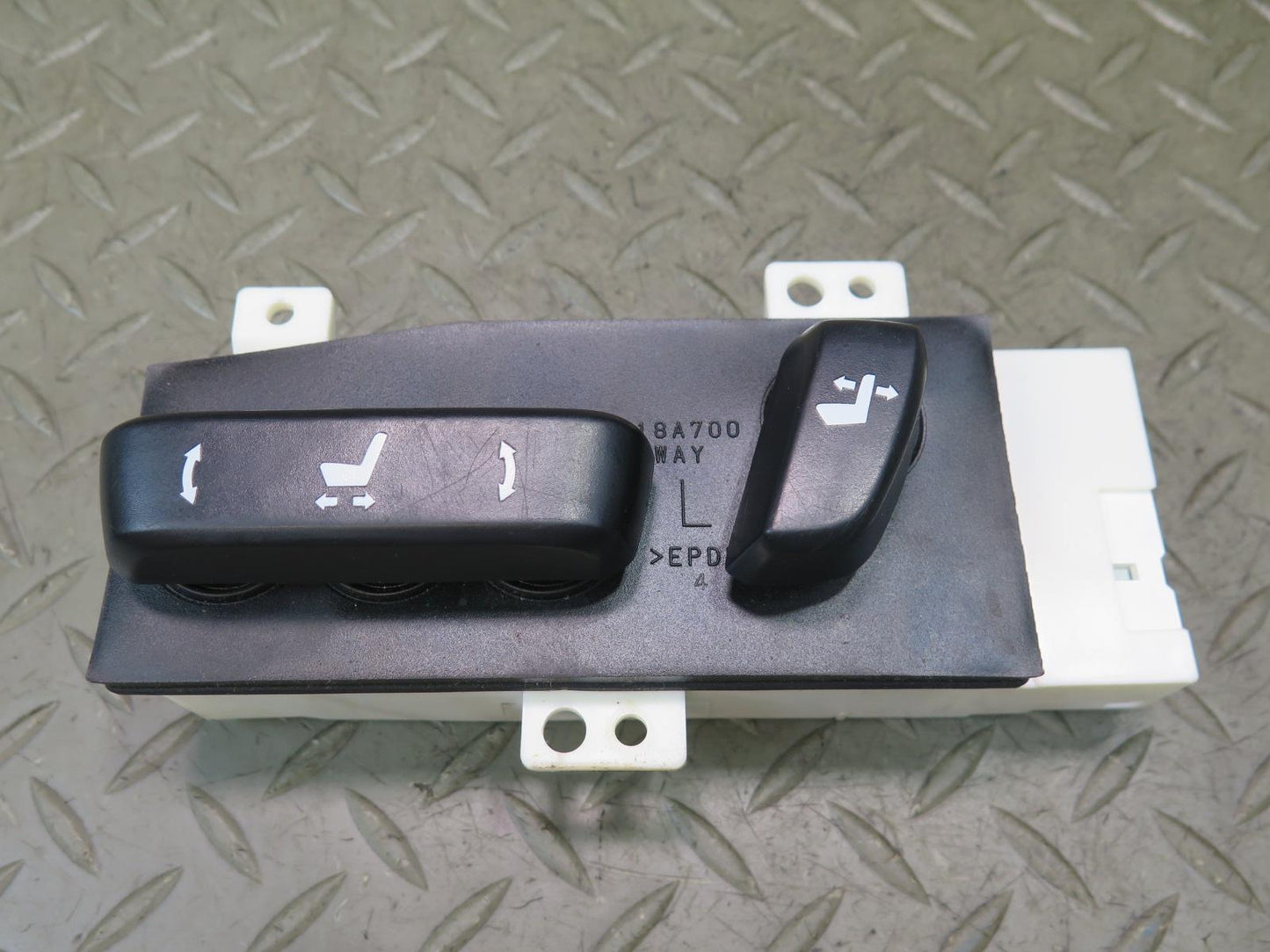15-17 Lexus GSC16L RC300 RC350 Front Left Seat Adjustment Control Switch Set OEM