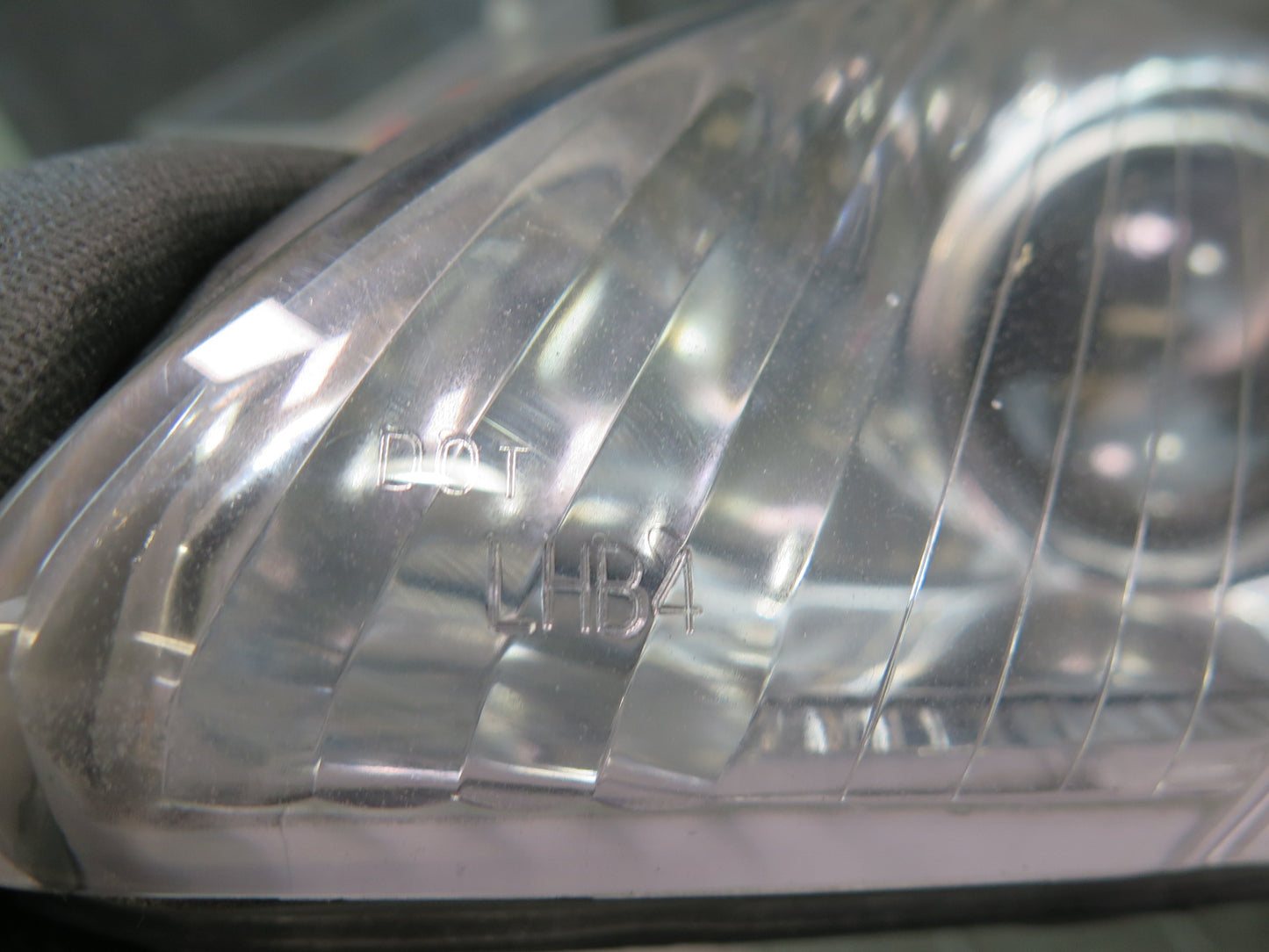 92-96 Lexus UZZ30L SC300 SC400 Front Left Outer Halogen Headlight Lamp OEM