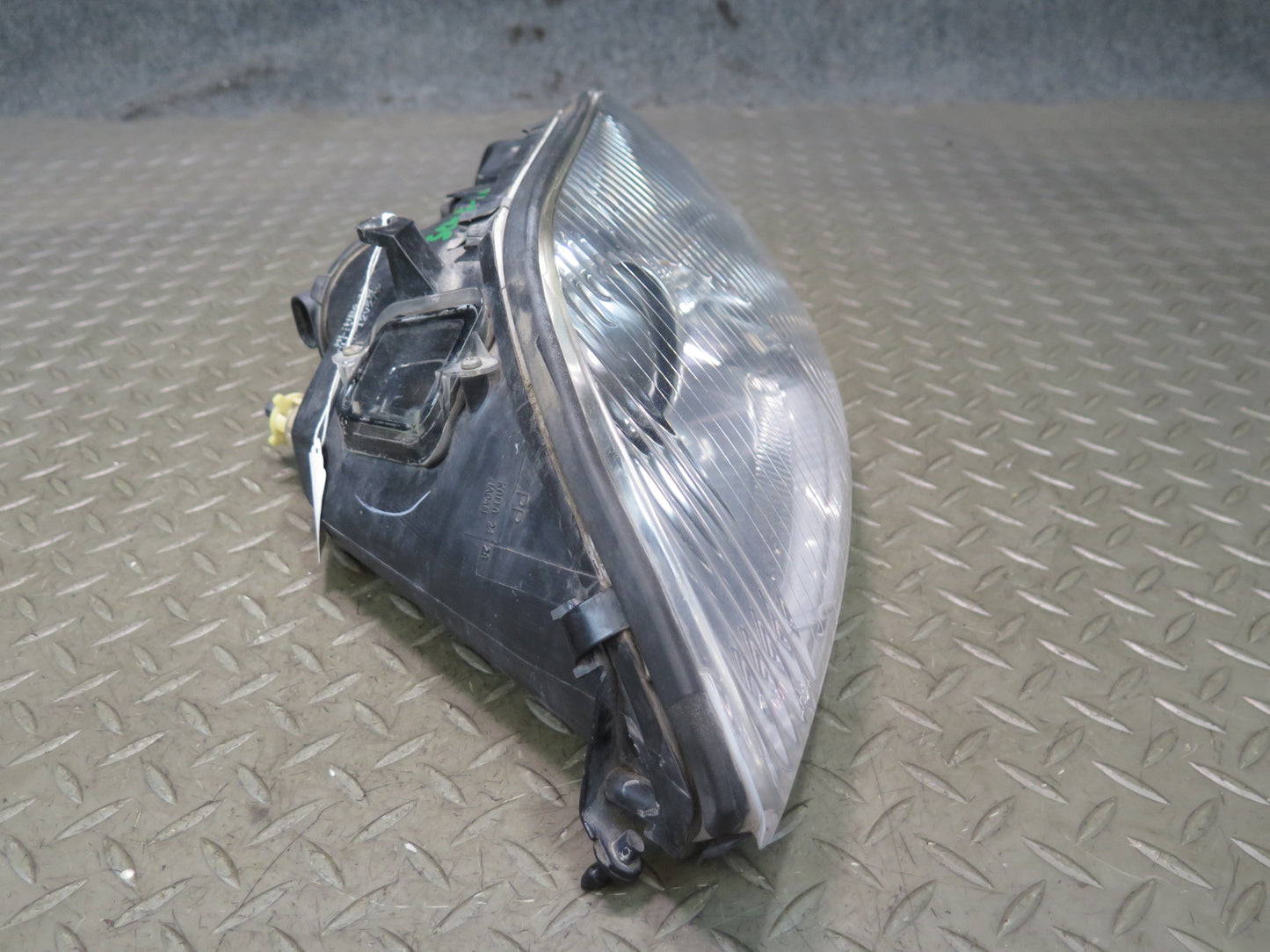 92-96 Lexus UZZ30L SC300 SC400 Front Left Outer Halogen Headlight Lamp OEM