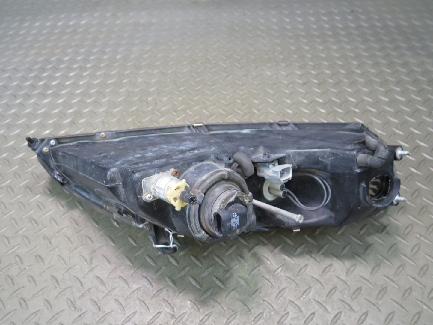 92-96 Lexus UZZ30L SC300 SC400 Front Left Outer Halogen Headlight Lamp OEM