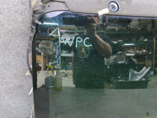 2003-2006 Porsche Cayenne 955 Rear Trunk Lid Tailgate Hatch Heated Glass Window