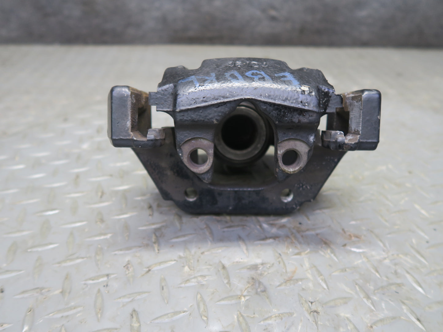 2008-2013 BMW E90 E92 E93 M3 Rear Left & Right Side Brake Caliper Set of 2