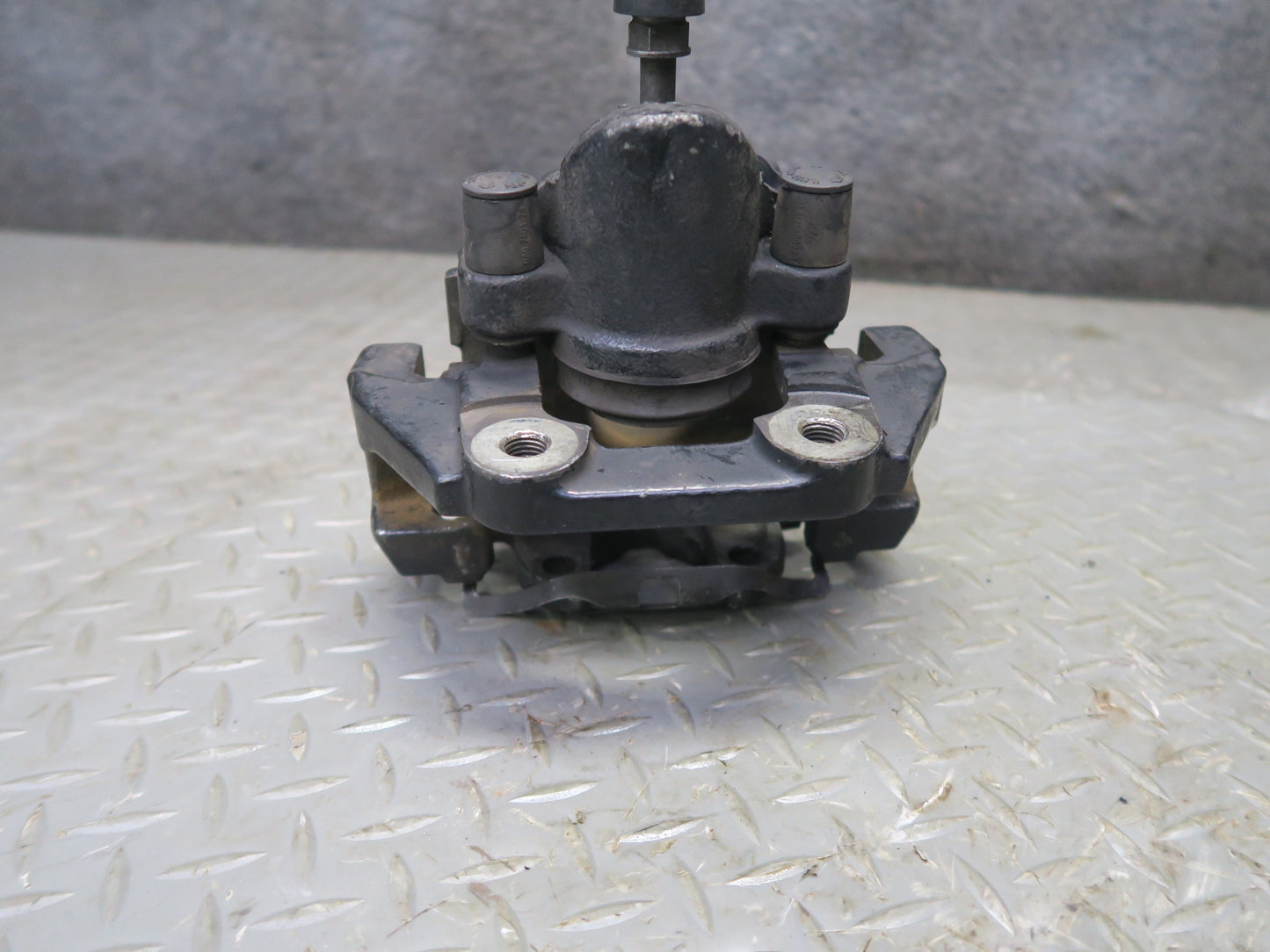 2008-2013 BMW E90 E92 E93 M3 Rear Left & Right Side Brake Caliper Set of 2