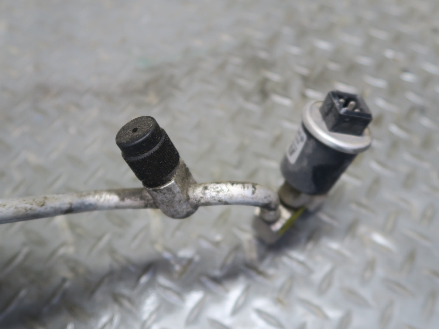 01-03 VW Eurovan T4 2.8L Set of 3 A/C Air Condition Hose Pipe Line OEM