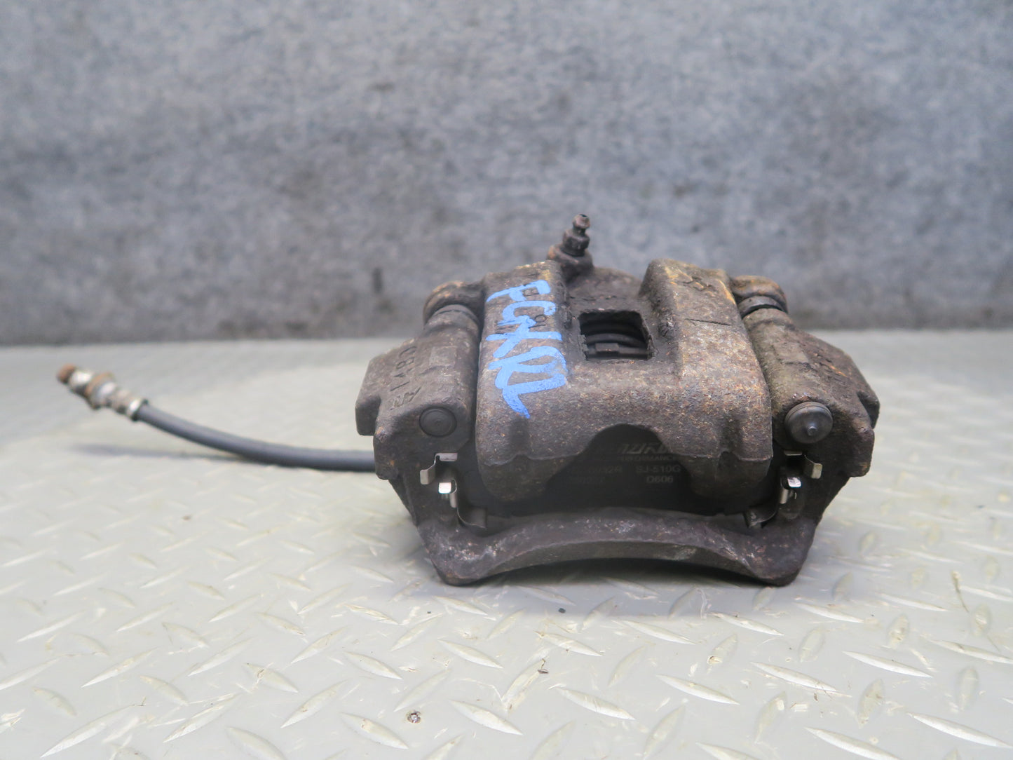 2003-2009 Lexus UZJ120L GX470 AWD Rear Left & Right Brake Caliper Set of 2