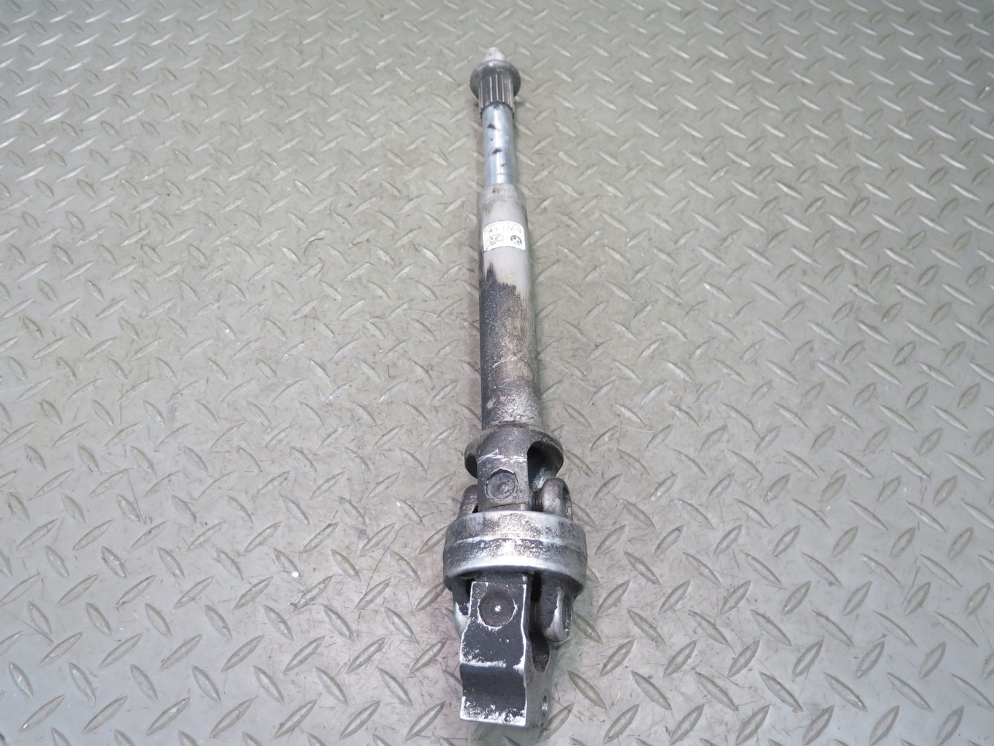 11-13 BMW F10 550iX AWD Lower Steering Shaft Joint 6778136 OEM