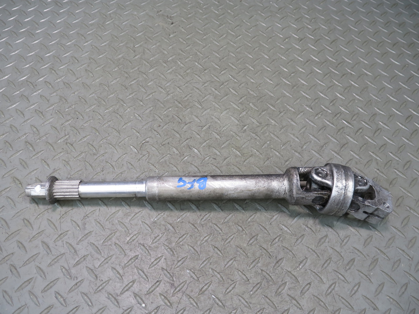11-13 BMW F10 550iX AWD Lower Steering Shaft Joint 6778136 OEM